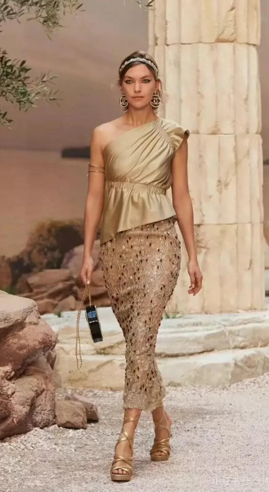 Chanel 18C Golden Beige Silk Jersey Top - Image 4