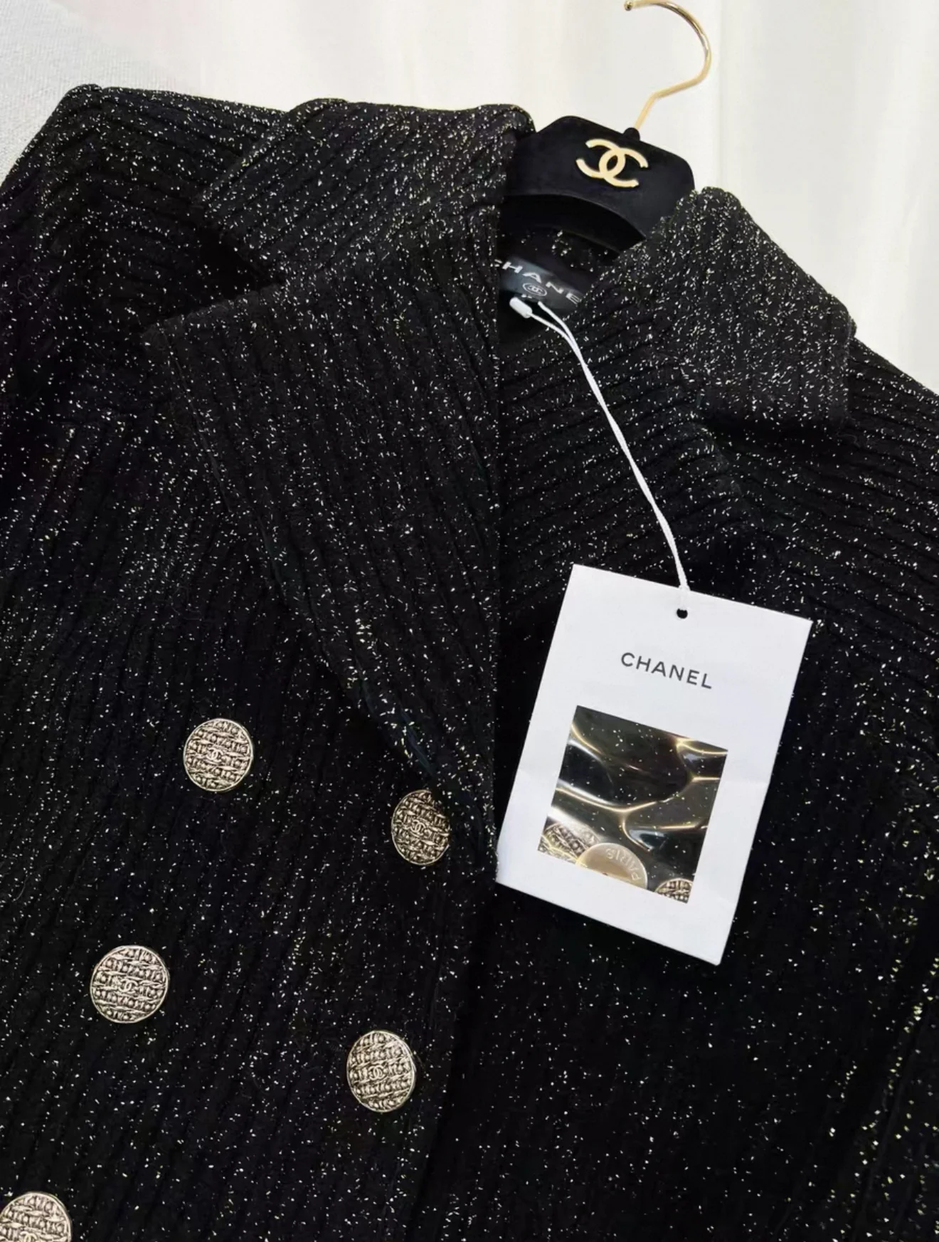 Chanel 18k Black/Gold Ribbed Velvet Coat - Image 2