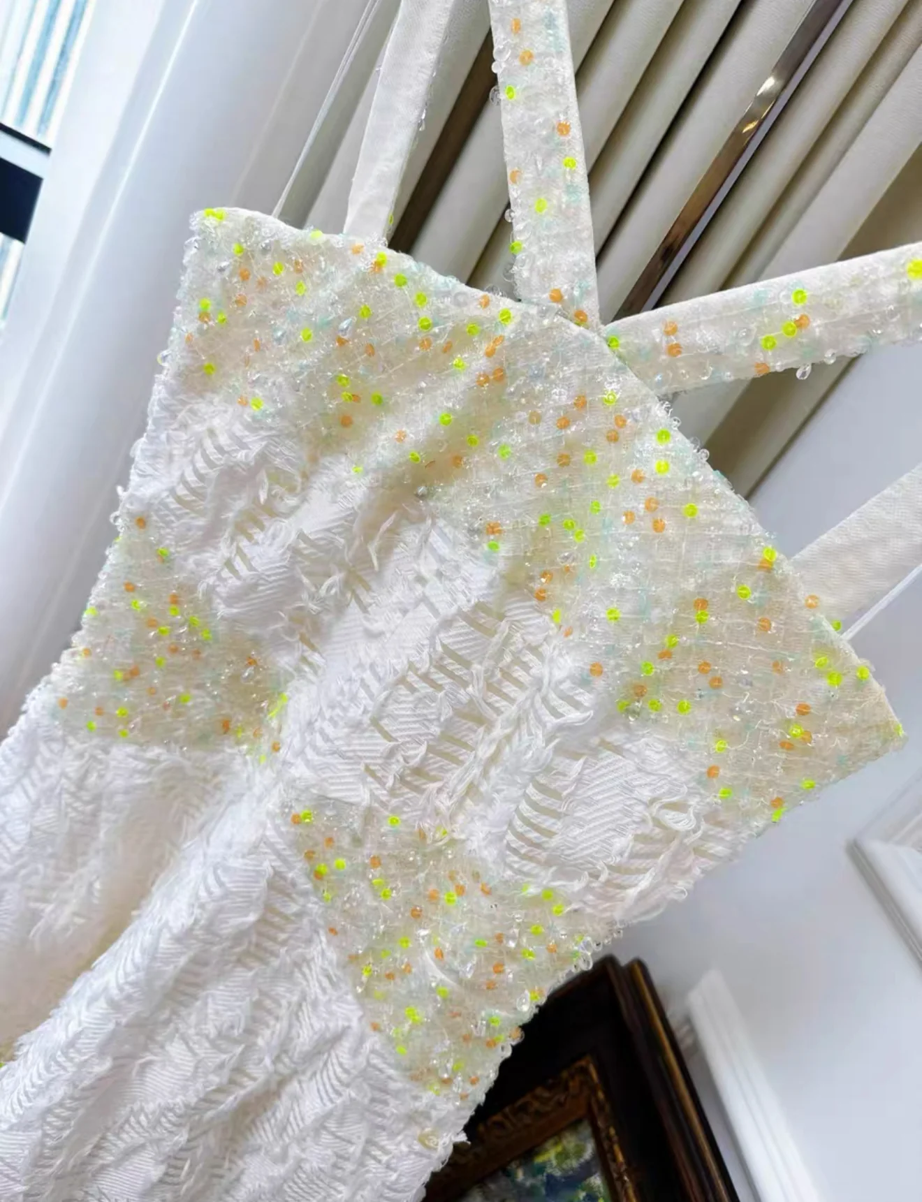 Chanel 18s white embroidered haute couture dress - Image 3