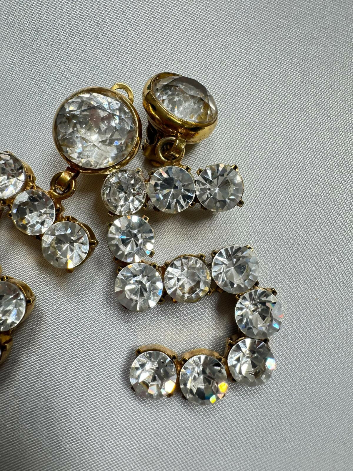 Chanel 1980s Vintage Runway Vintage Gold and Clear Crystals No. 5 Earrings - Image 4