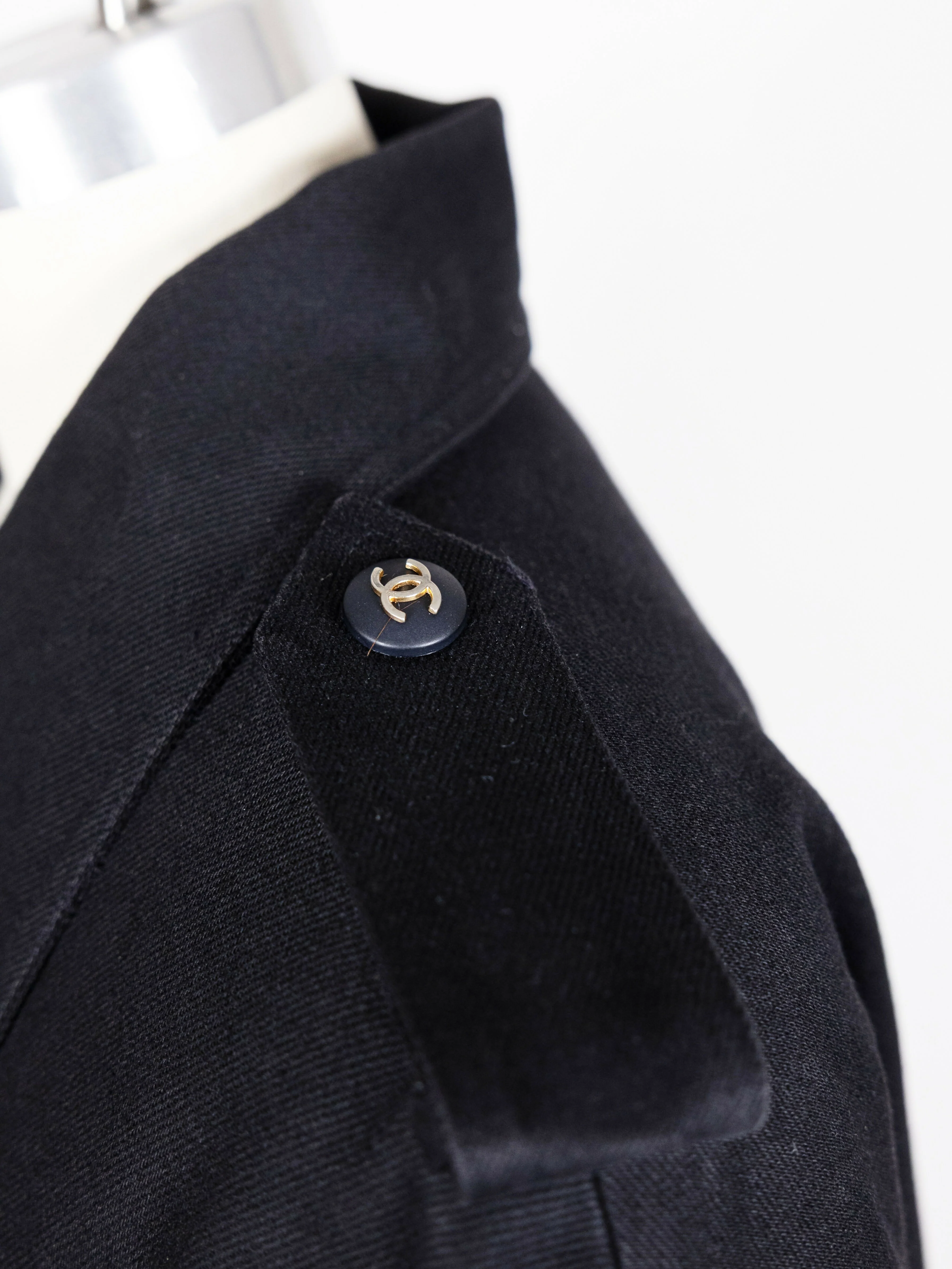 Chanel 1990s Vintage Black Denim Jacket - Image 4