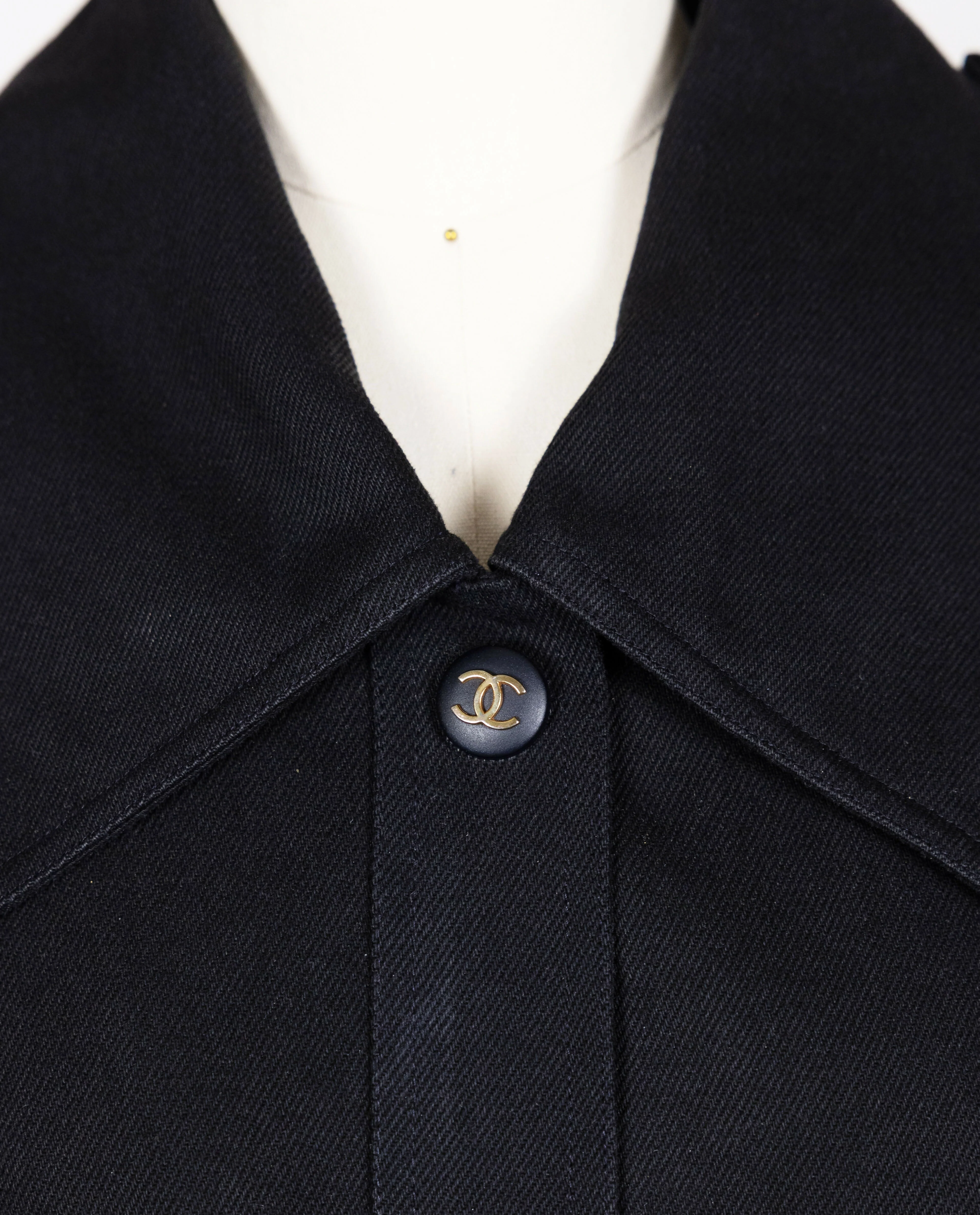 Chanel 1990s Vintage Black Denim Jacket - Image 6