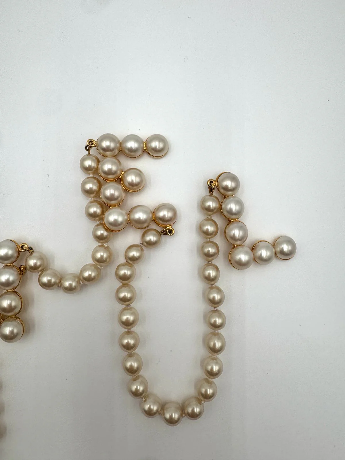 Chanel 1991 pearl letter brooch - Rare - Image 12