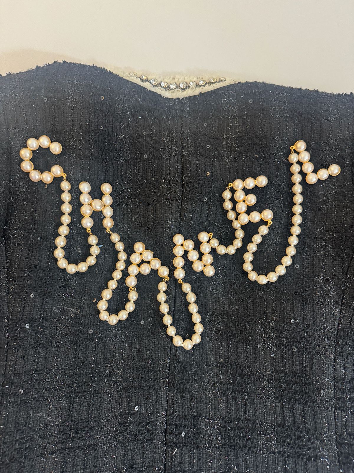 Chanel 1991 pearl letter brooch - Rare - Image 2