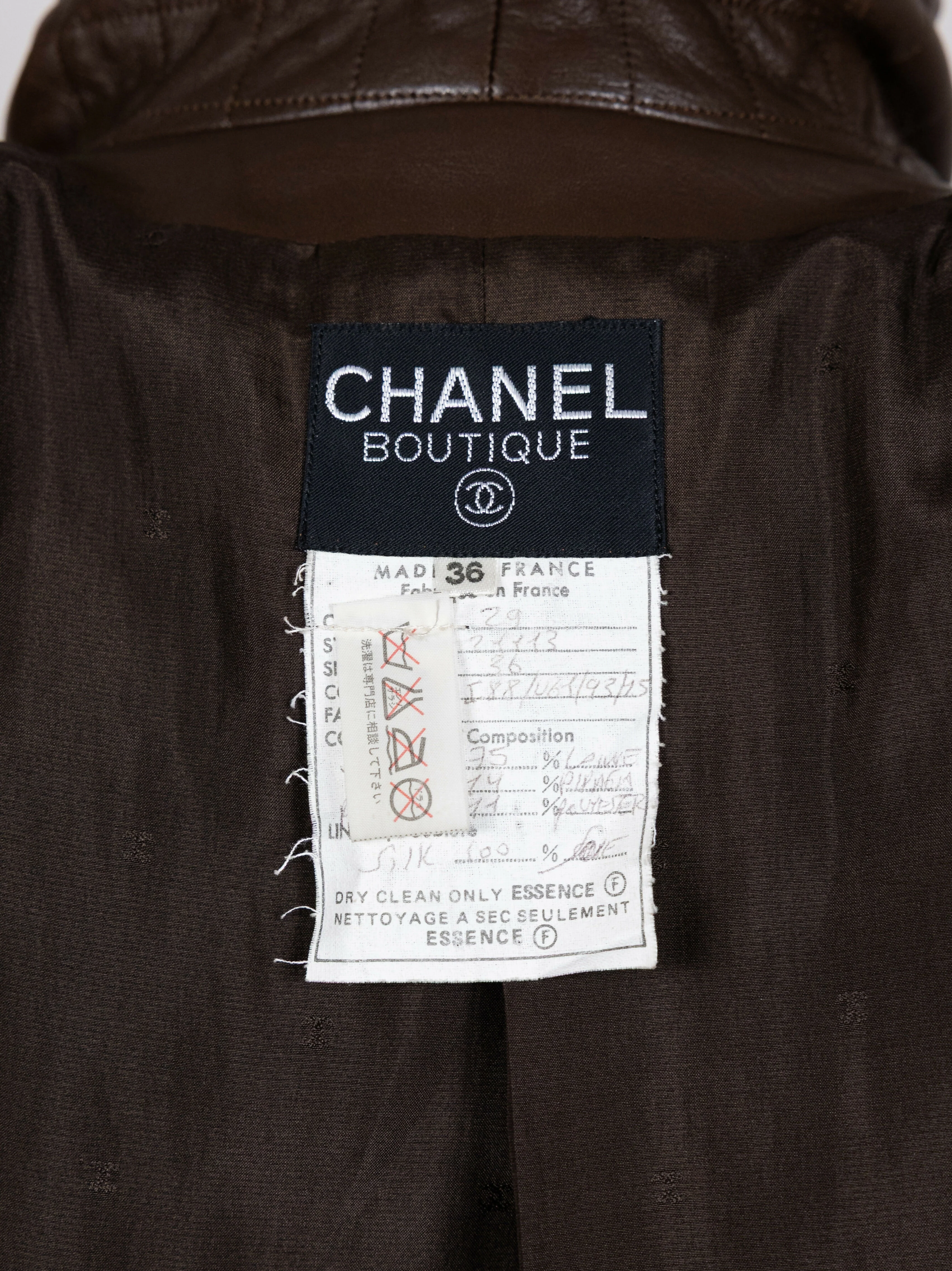 Chanel 1992 Spring/Summer Vintage Brown Tweed and Leather Jacket - Image 9