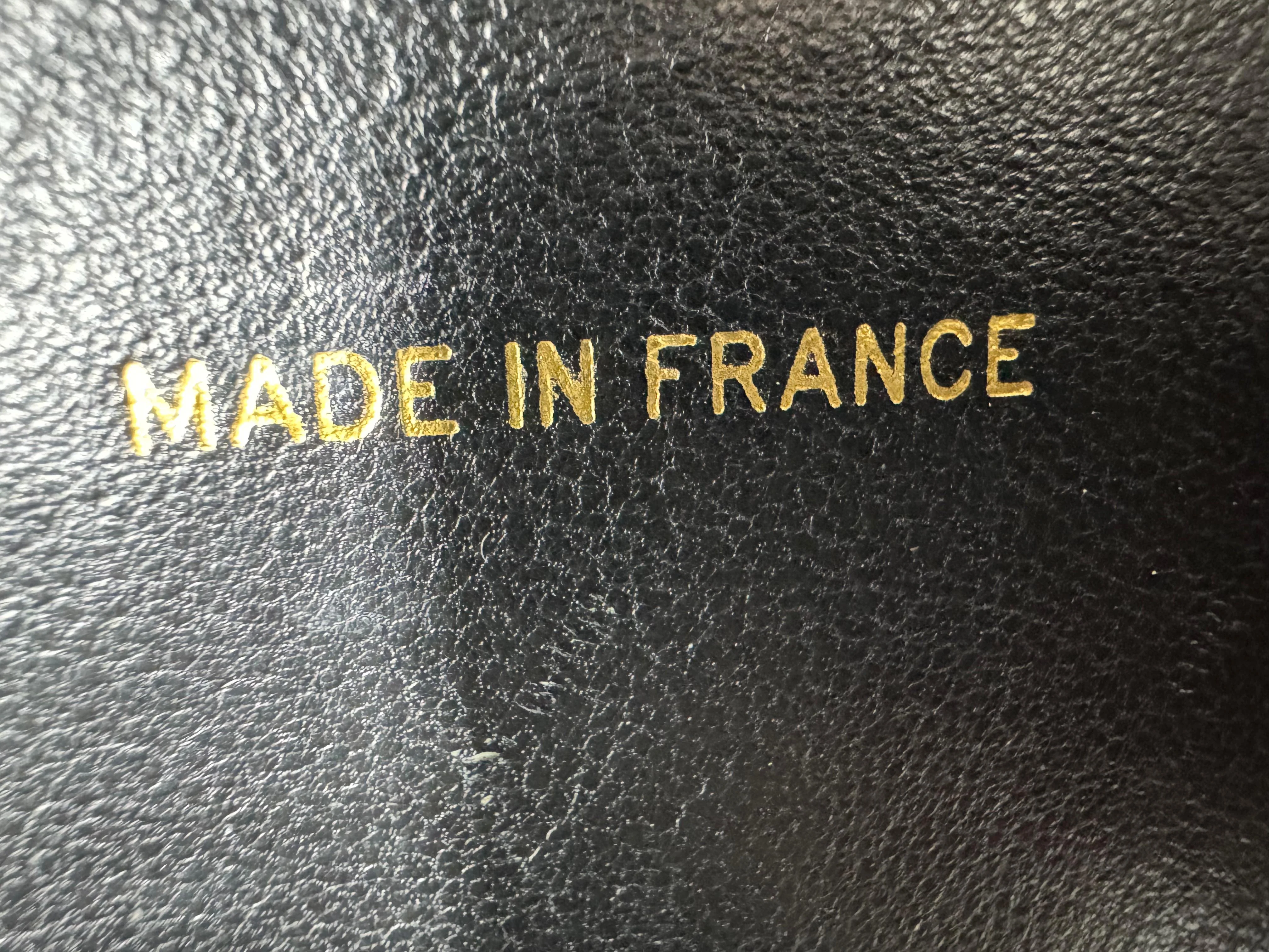 Chanel 1994-96 Black Patent Leather Large Vanity Case - Image 10