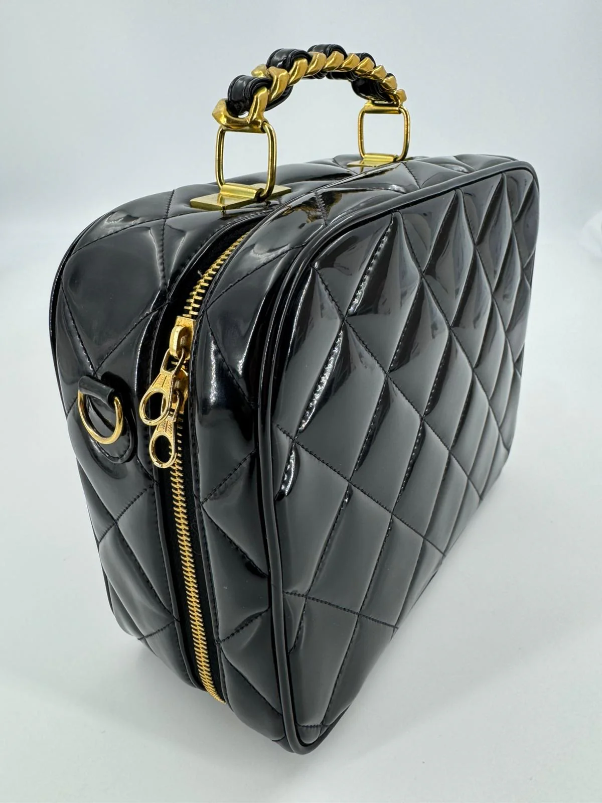 Chanel 1994-96 Black Patent Leather Large Vanity Case - Image 25