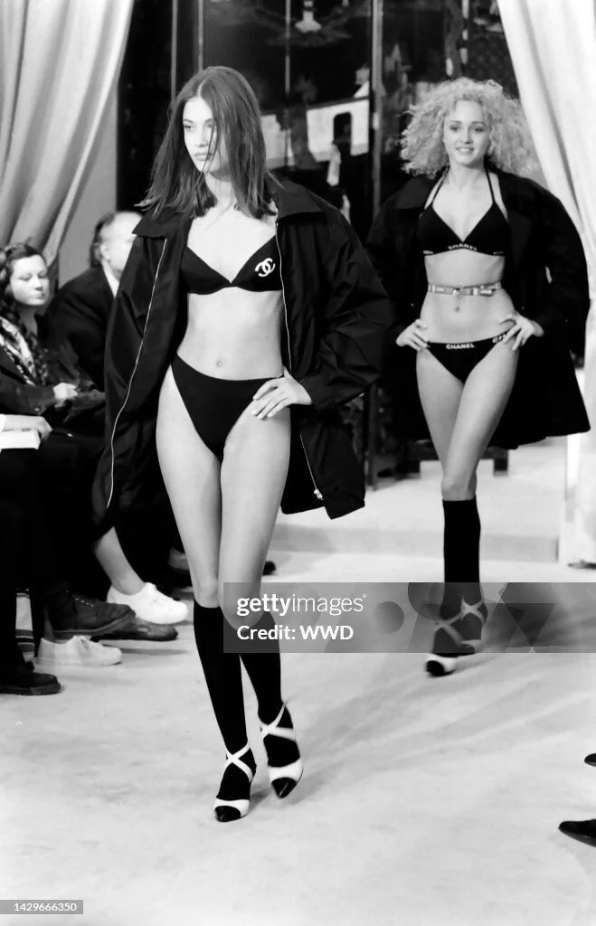 Chanel 1994 Cruise Vintage Orange Logo Quilted Bikini - Image 14