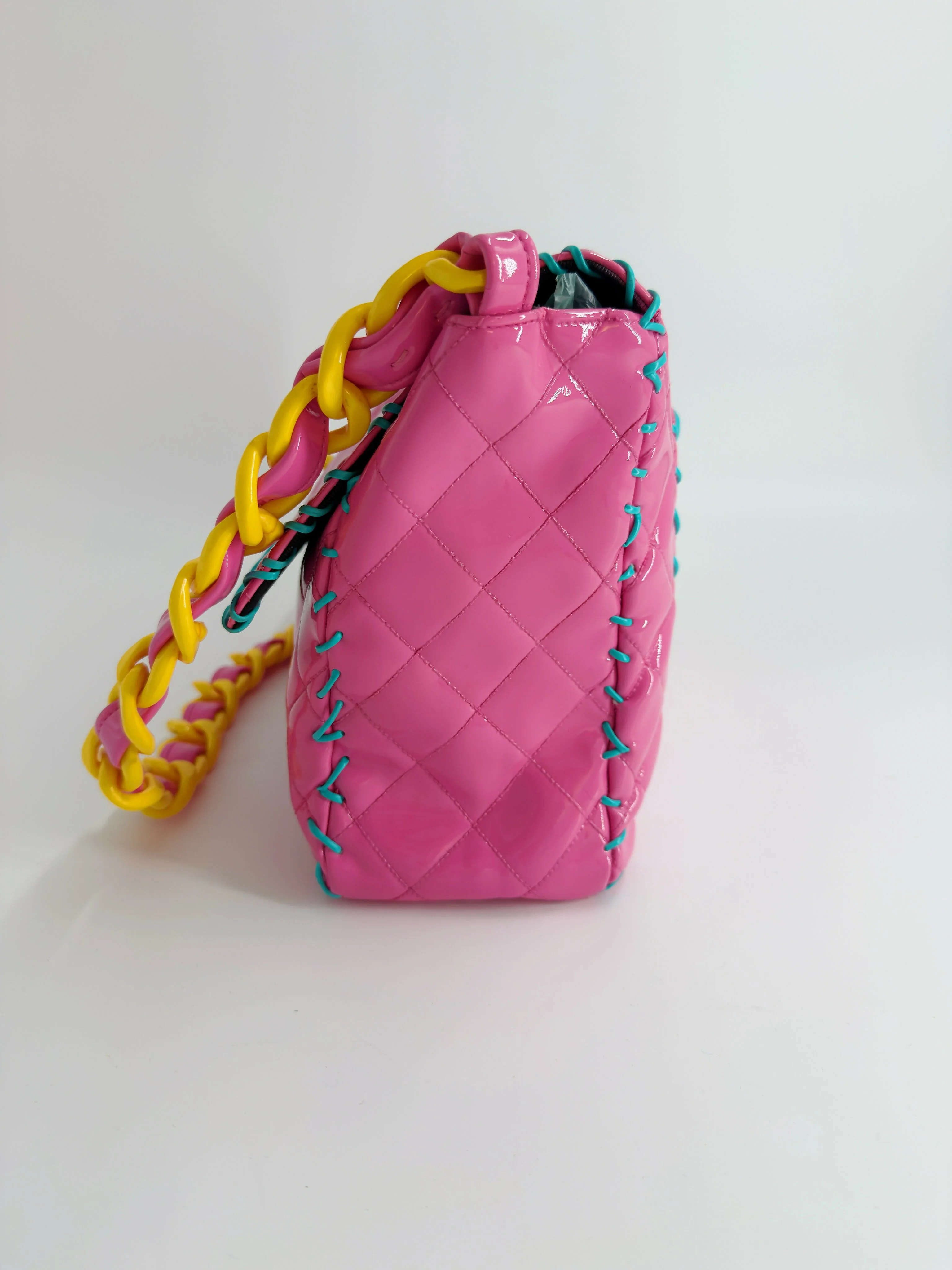 Chanel 1994 Vintage Pink Vinyl Jumbo Flap Bag - Image 10