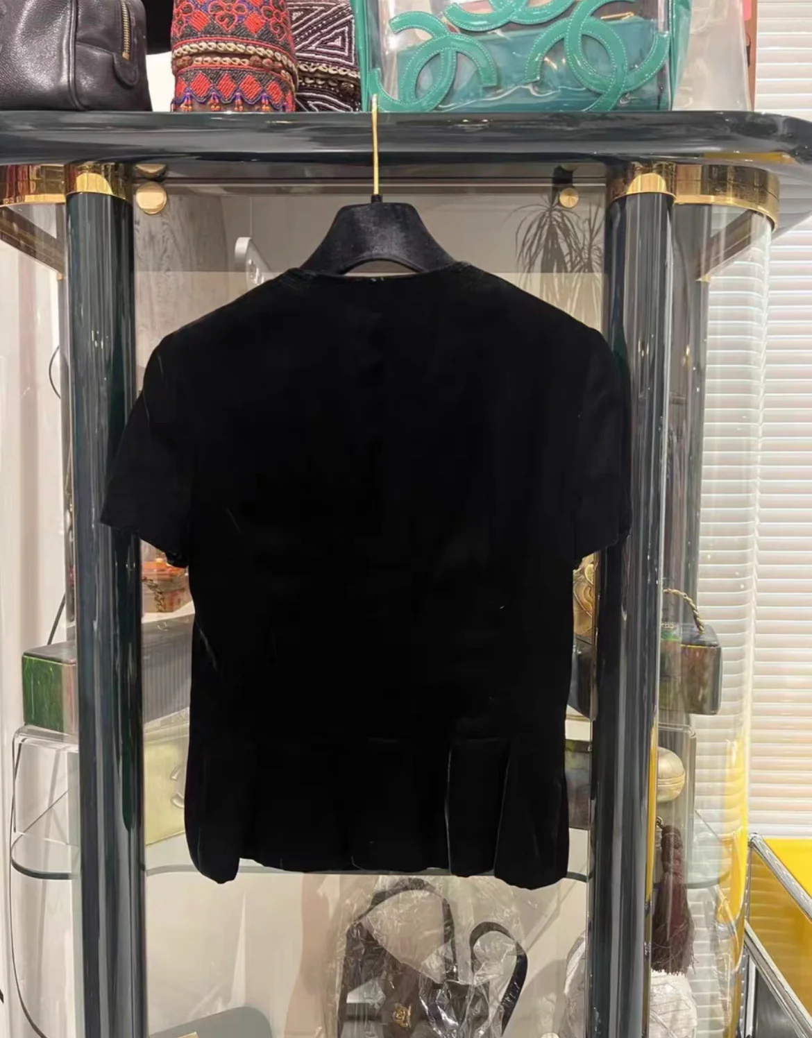 Chanel 1996 velvet shirt size 40 - Image 2