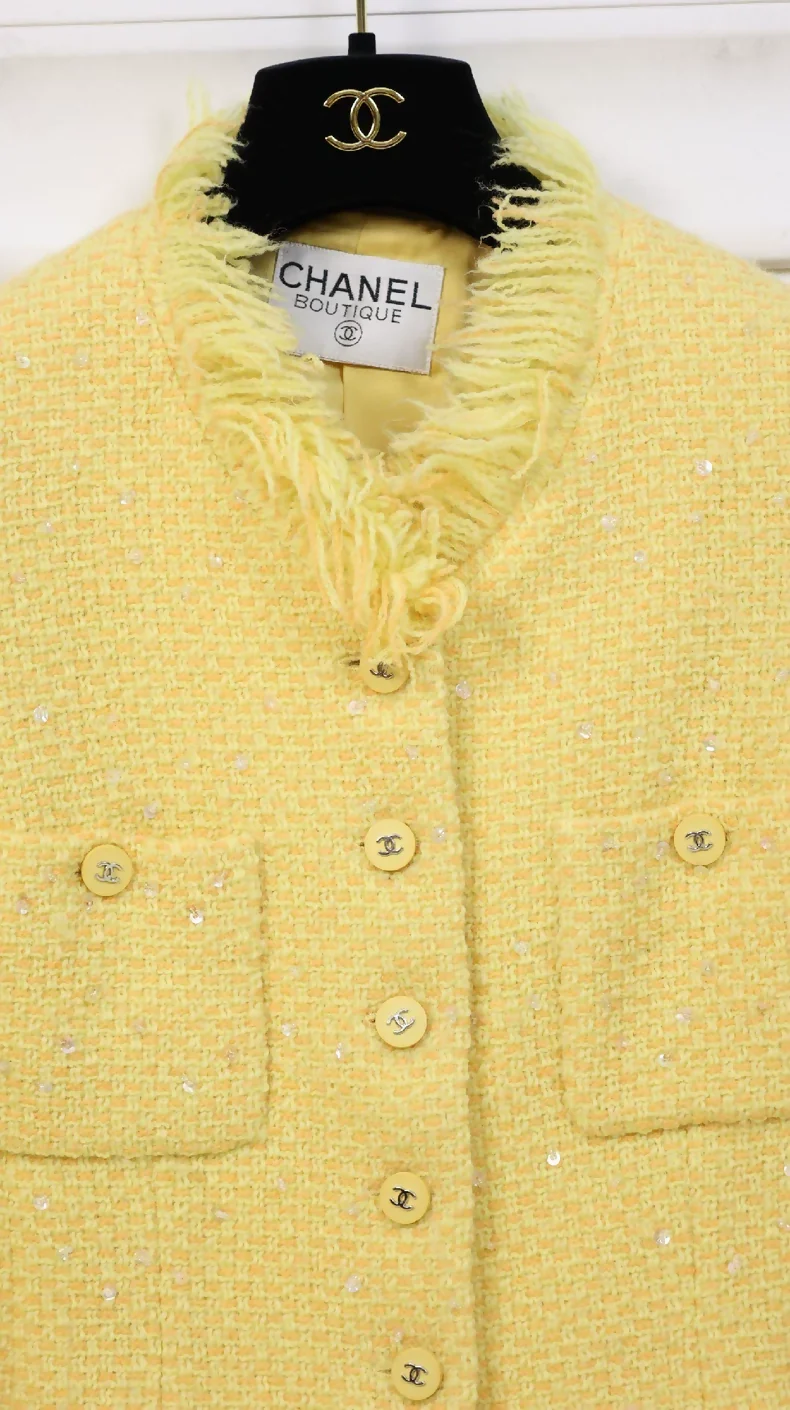Chanel 1997 Yellow Sequinned Jacket - Image 3