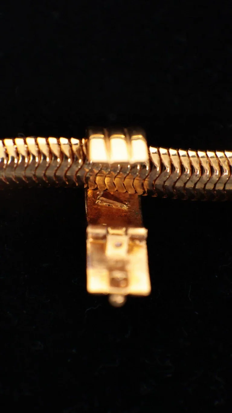 Chanel 1997 Plain Gold Pearl Chain Necklace - Image 2