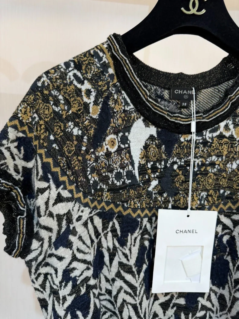 Chanel 19A dress - Image 3