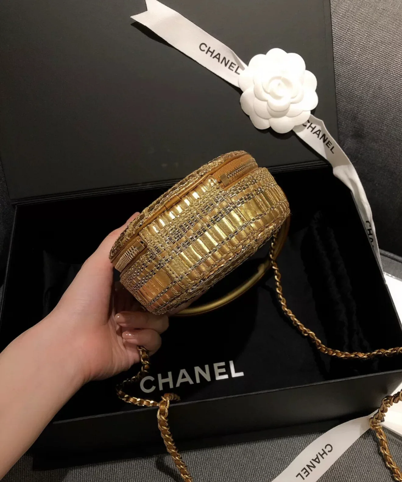 Chanel 19A Egyptian Gold Tweed Runway Handle Crossbody Bag - Image 4
