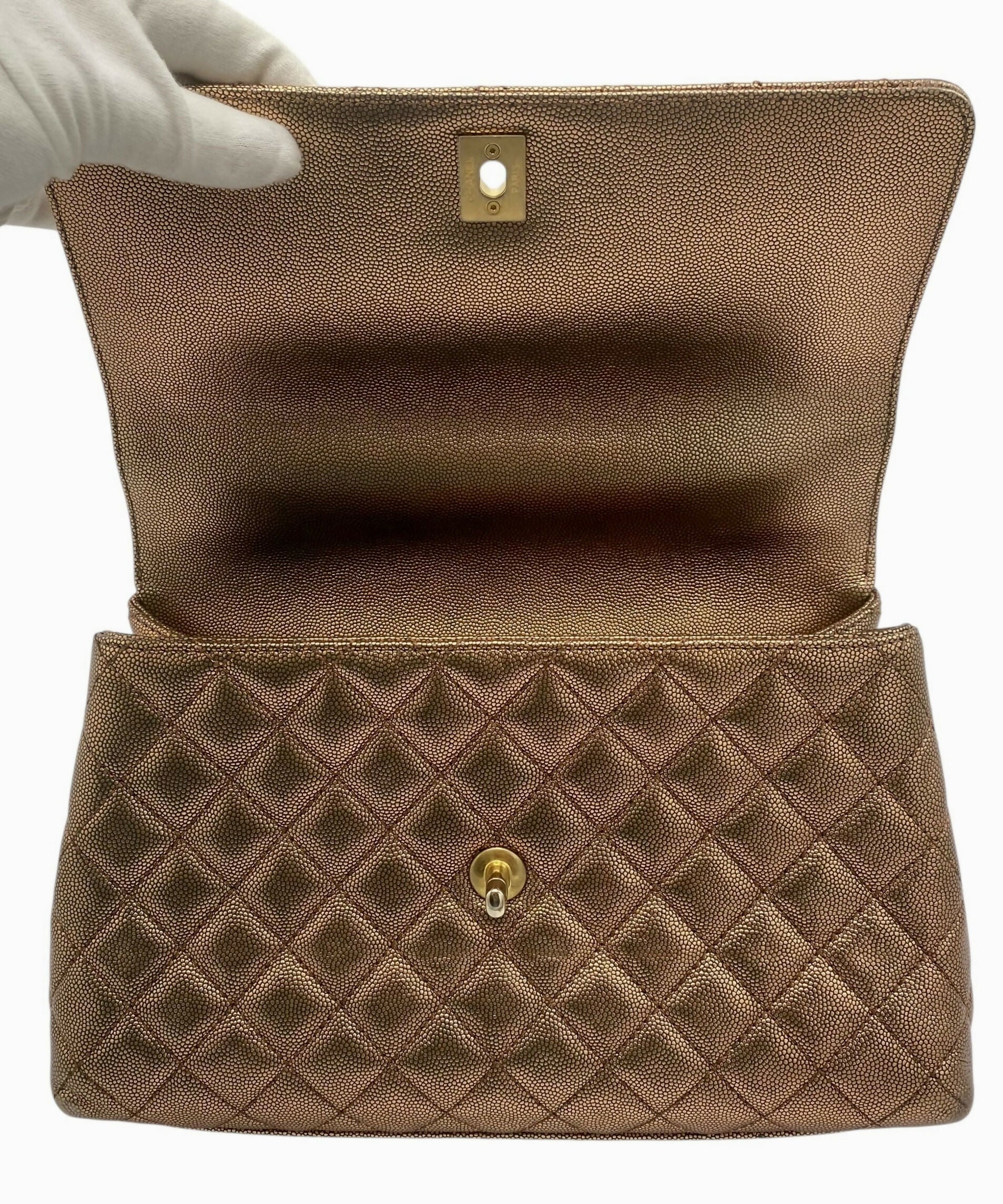 Chanel 19A Medium Coco Handle Metallic Copper Caviar Timeless Bag - Image 7