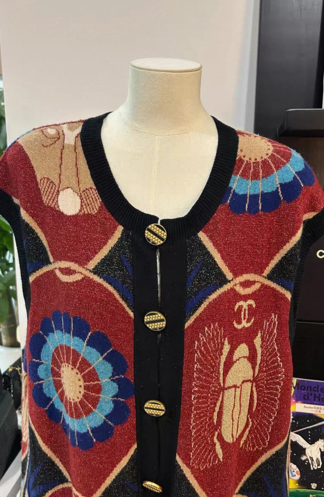 Chanel 19A Red & Blue Cashmere Cardigan - Image 3