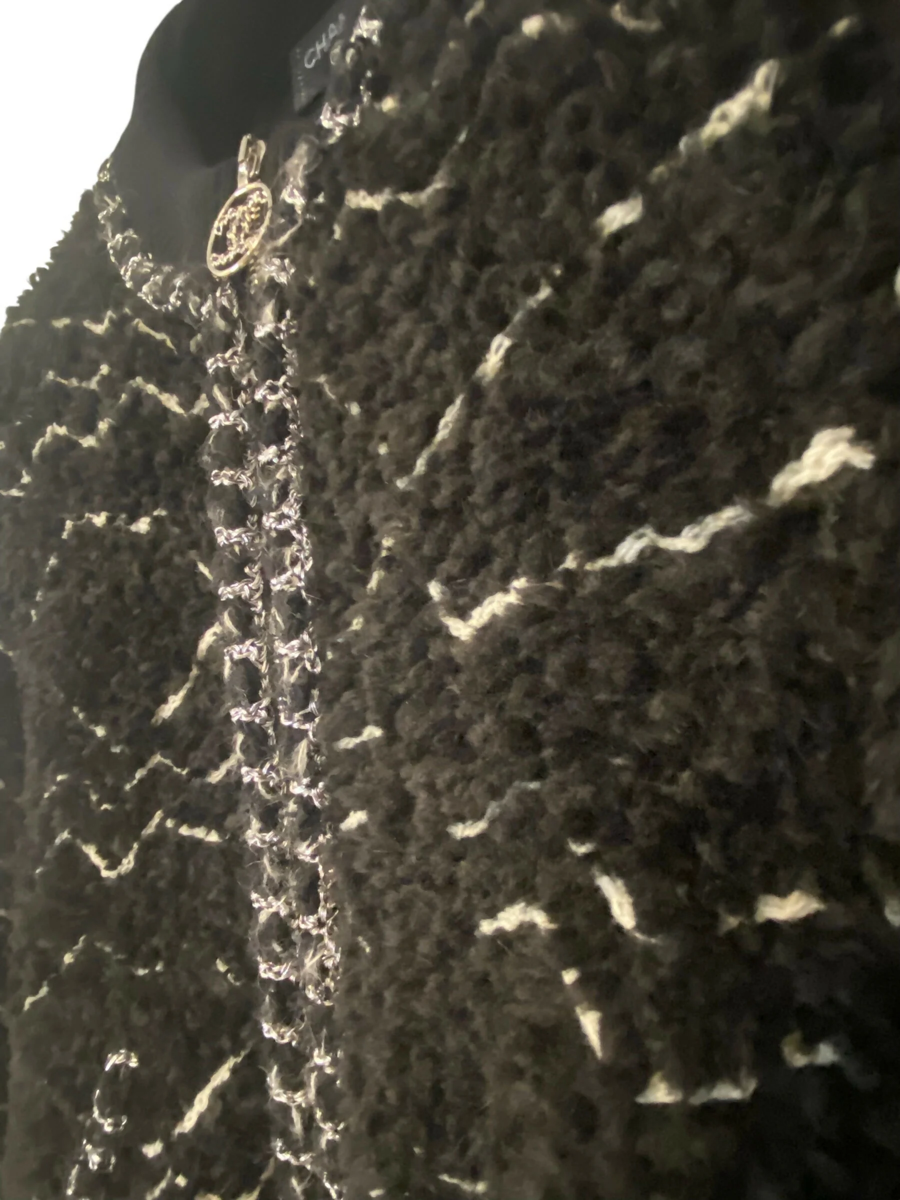 CHANEL 19B Black Alpaca CC Zipper Bomber Jacket Coat FR 36 - Image 4