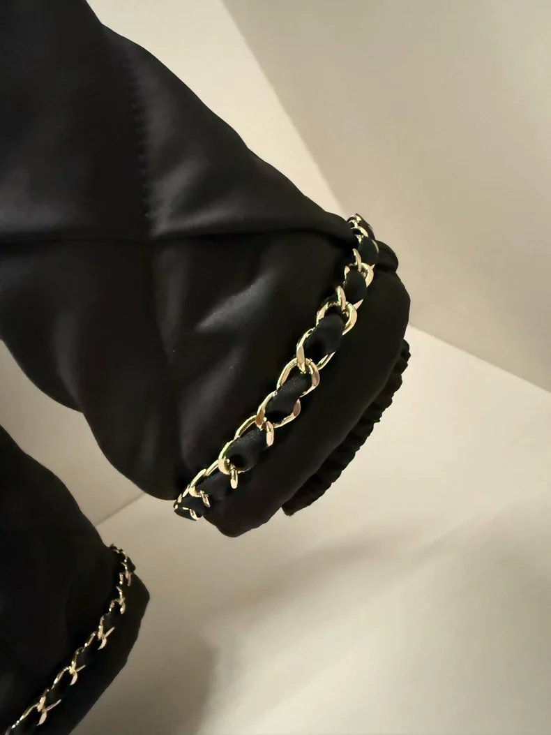 Chanel 19B black and Gold chain down jacket - Image 3