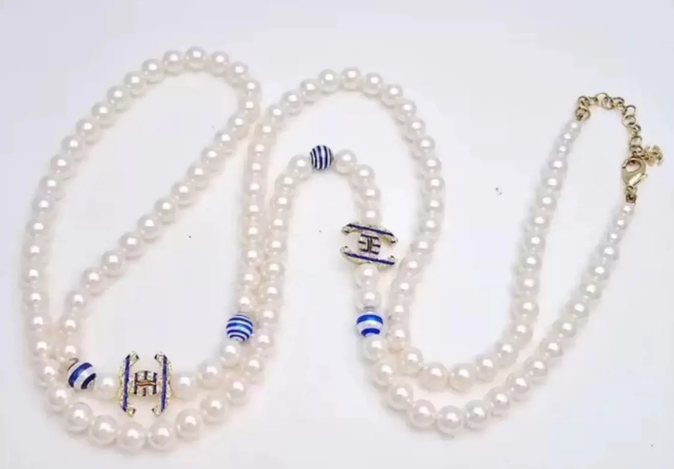 Chanel 19C Pearl Necklace - Image 5