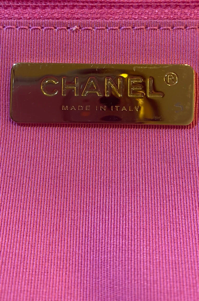 Chanel 19K Giant Large Logo Pink Fuscia Wool Tweed Shopping Bag GHW - Image 8