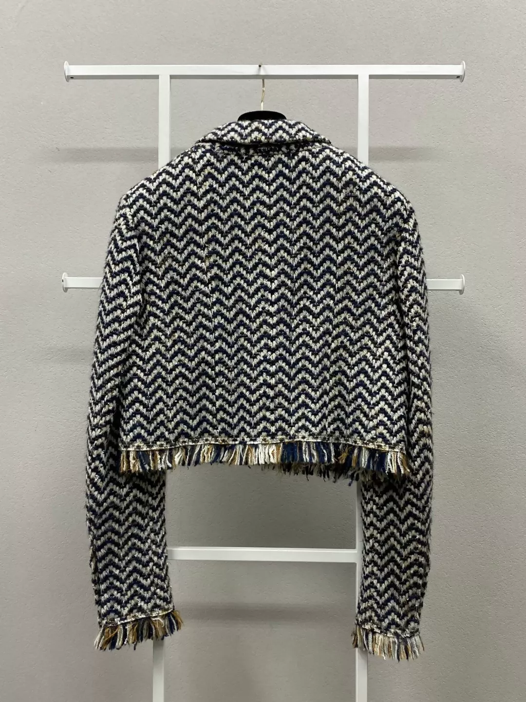 Chanel 19K black & whitetweed jacket - Image 2