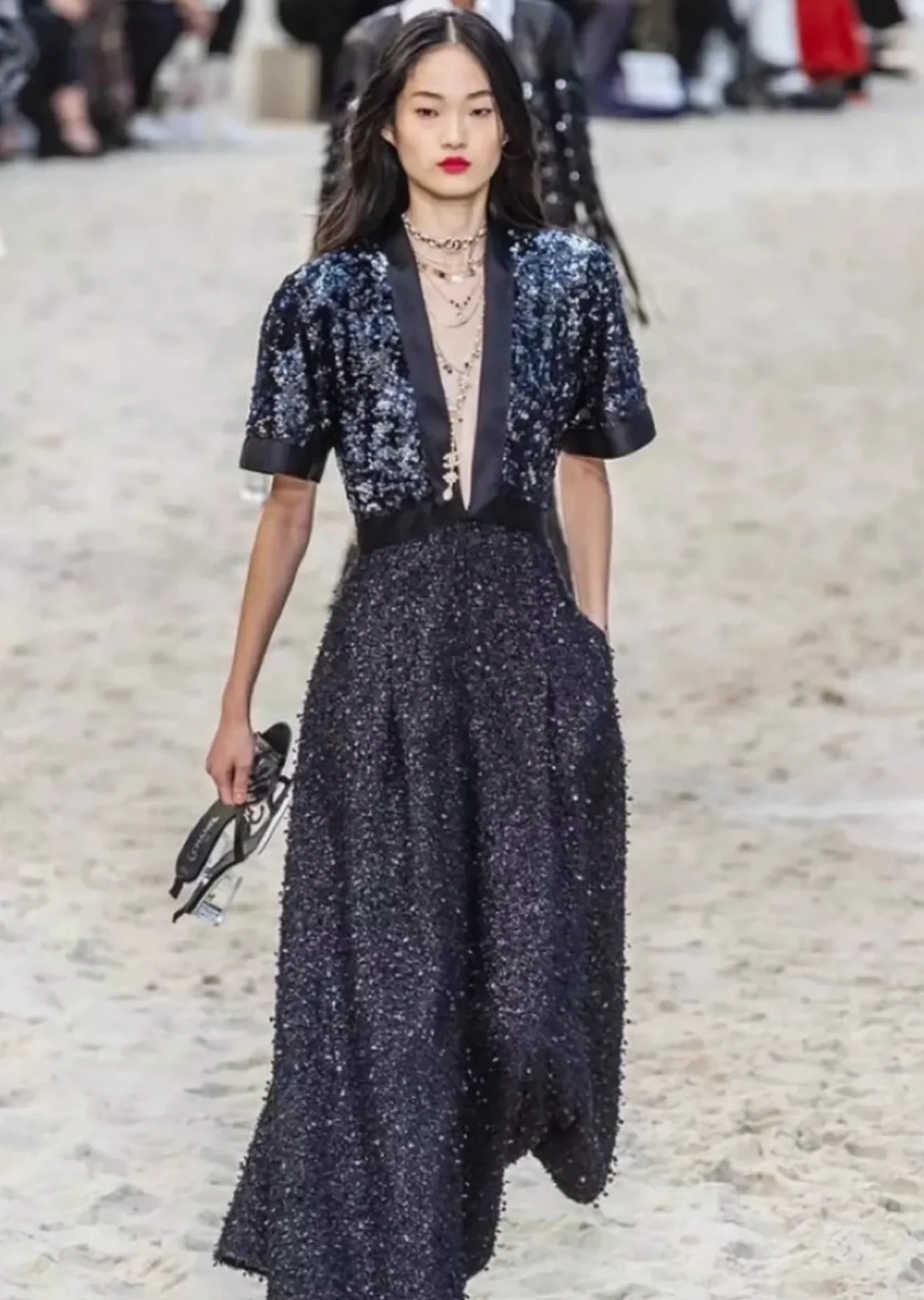Chanel 19S Black & Silver Glittered Tweed Jumpsuit - Image 5