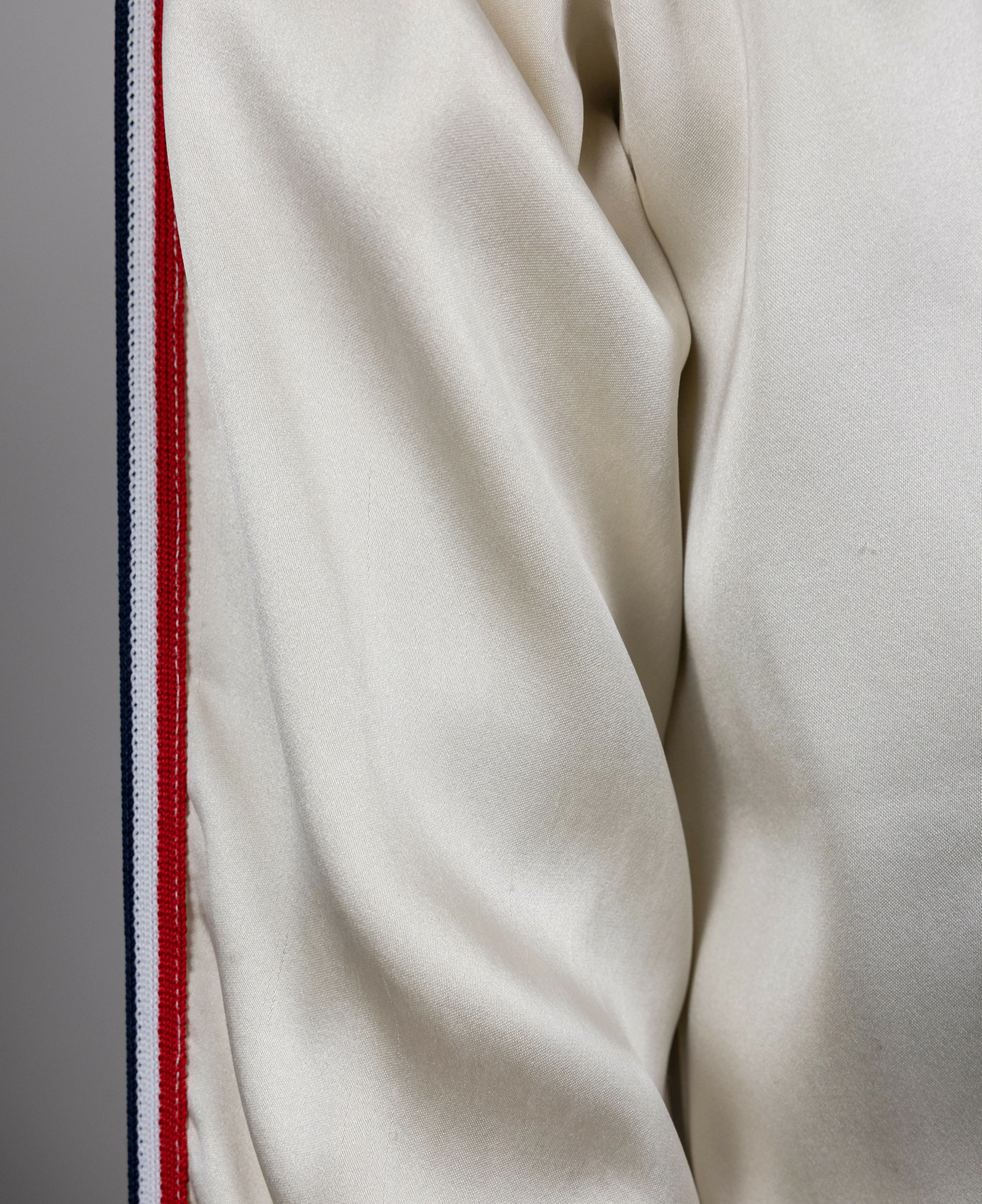 Chanel 2002 Spring/Summer Vintage Cream CC Logo Star Bomber Jacket - Image 11