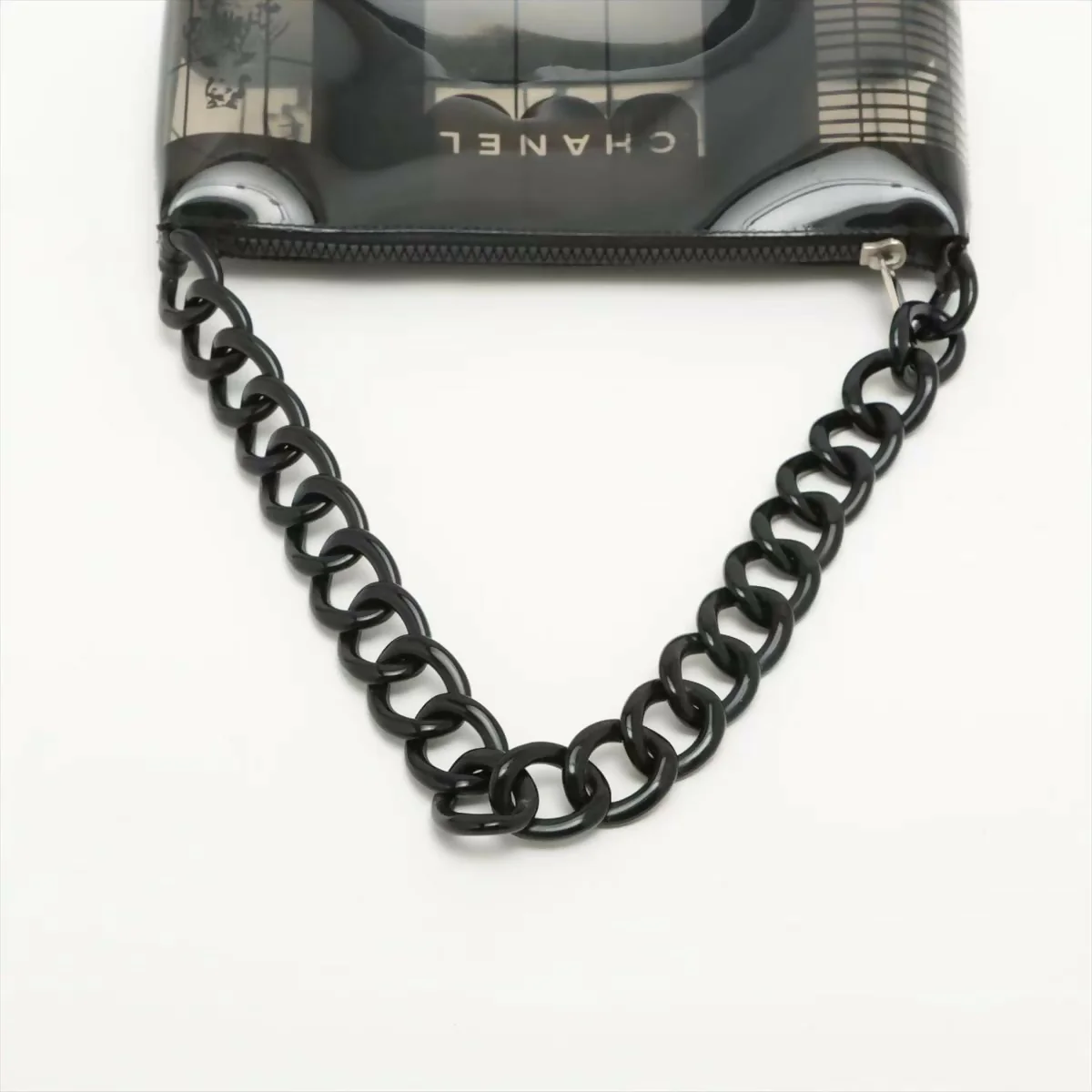 Chanel 2003 Acrylic Black and White Semi-sheer Construction Gourmette-chain Shoulder Bag - Image 7