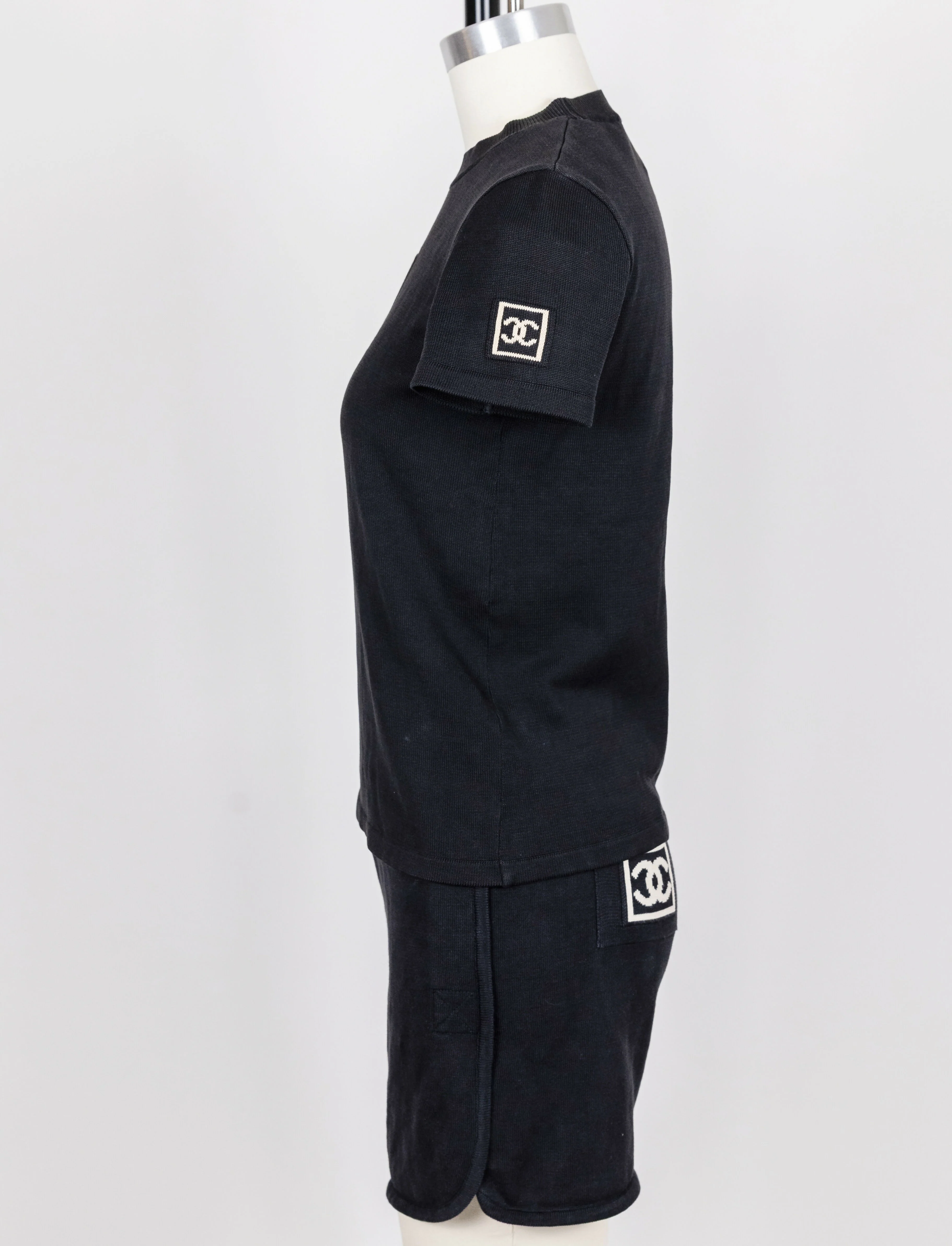 Chanel 2003 Vintage Navy Blue Knit Logo Lounge Set - Image 3