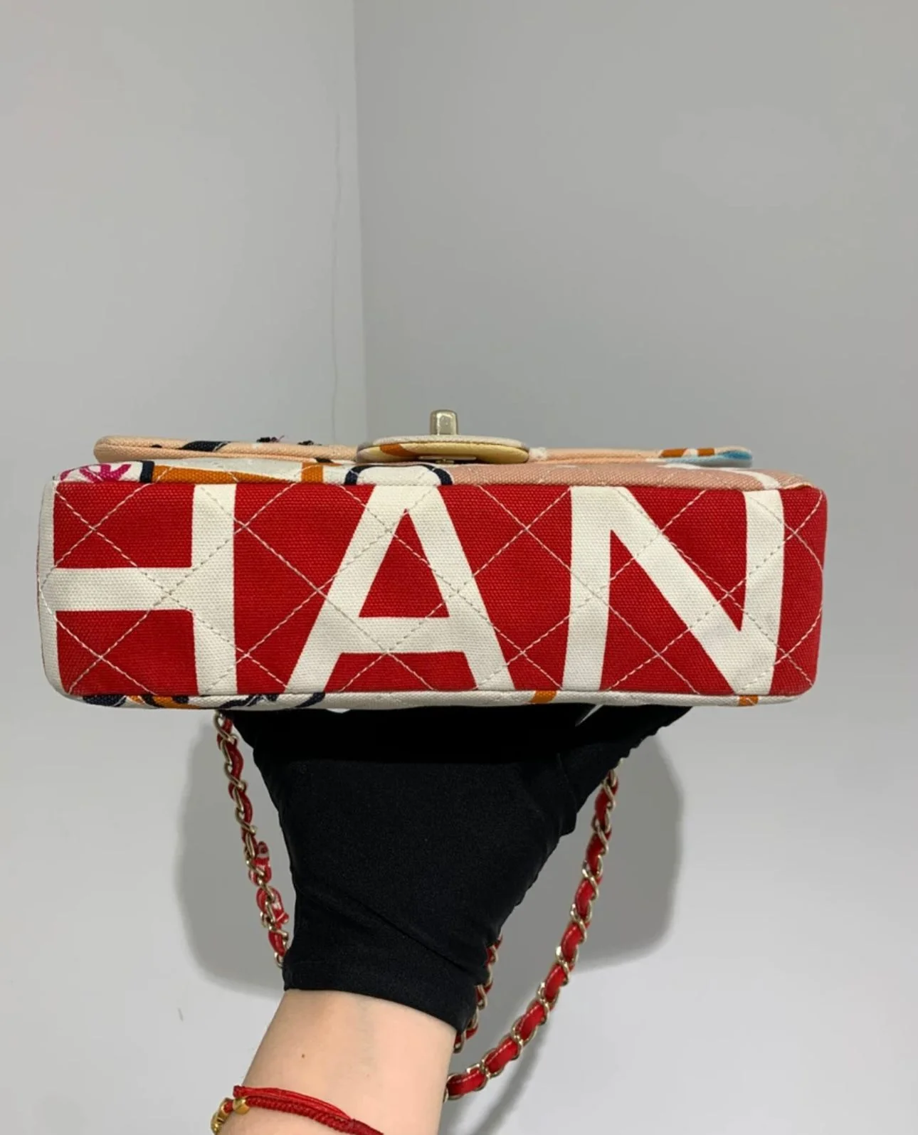 CHANEL 2005-2006 Paris Map shoulder bag - Image 6