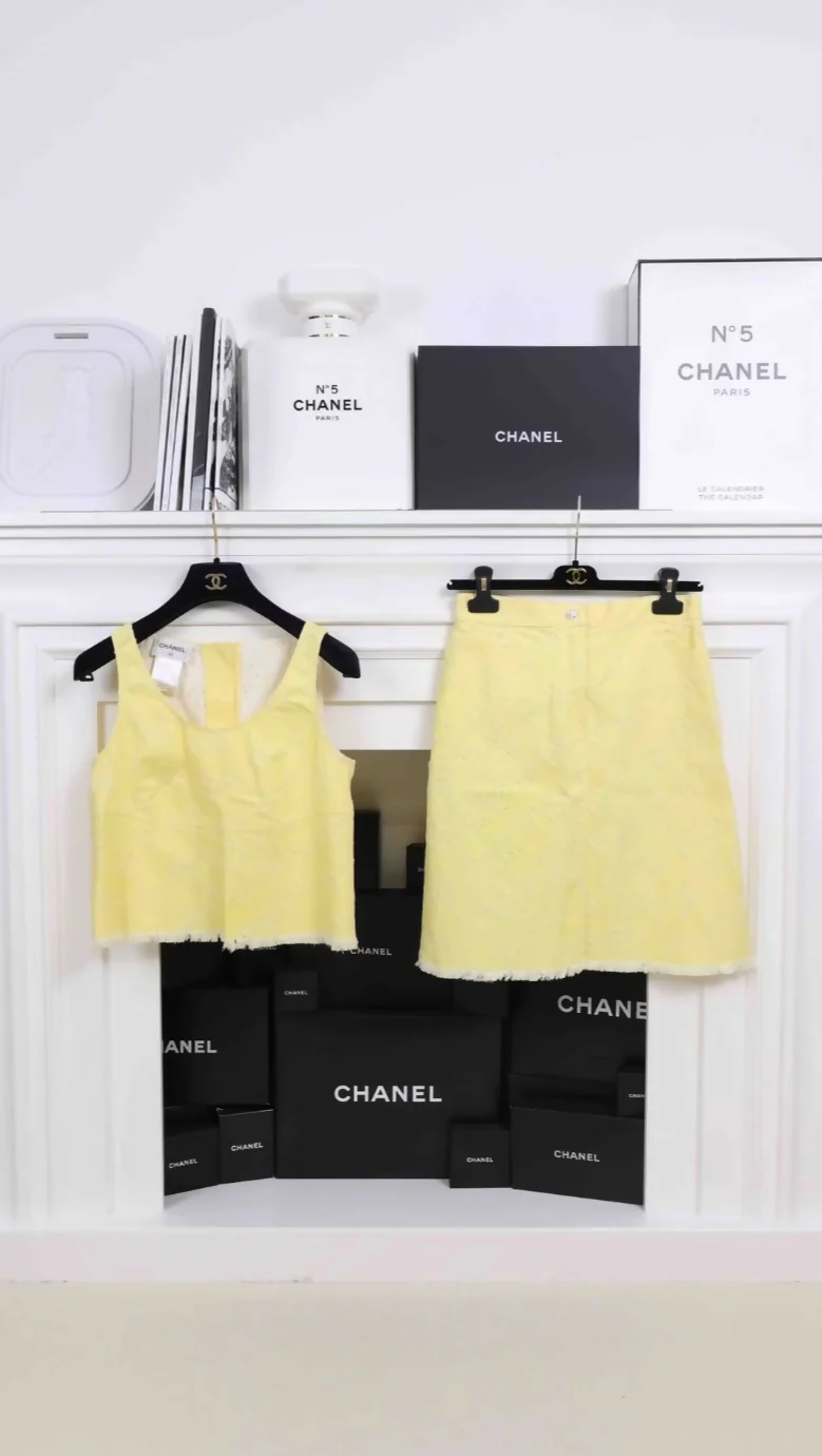 Chanel 2006 Spring/Summer Yellow CC Top & Skirt Set