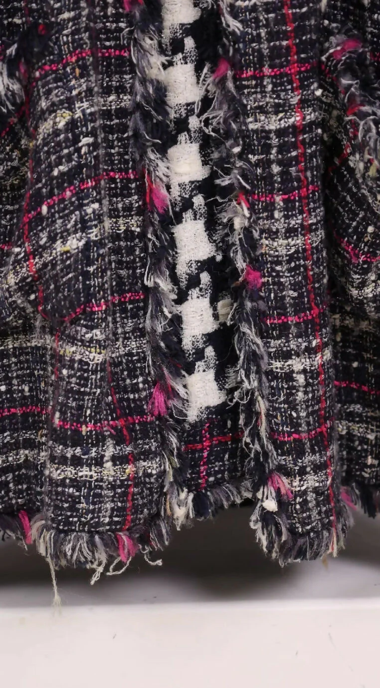 Chanel 2007 Grey Tweed Jacket - Image 3