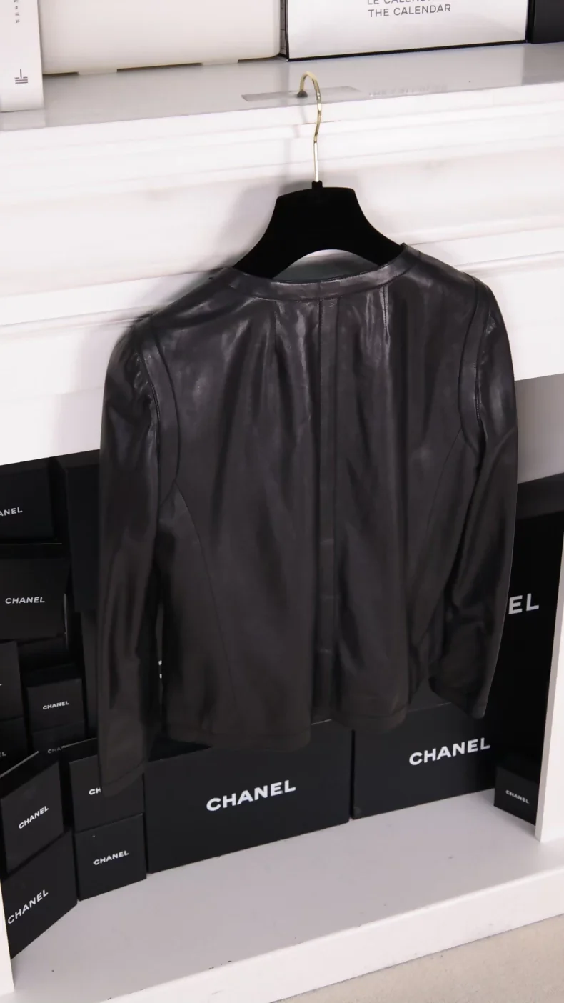 Chanel 2009 Black Lambskin Heart Leather Jacket - Image 3