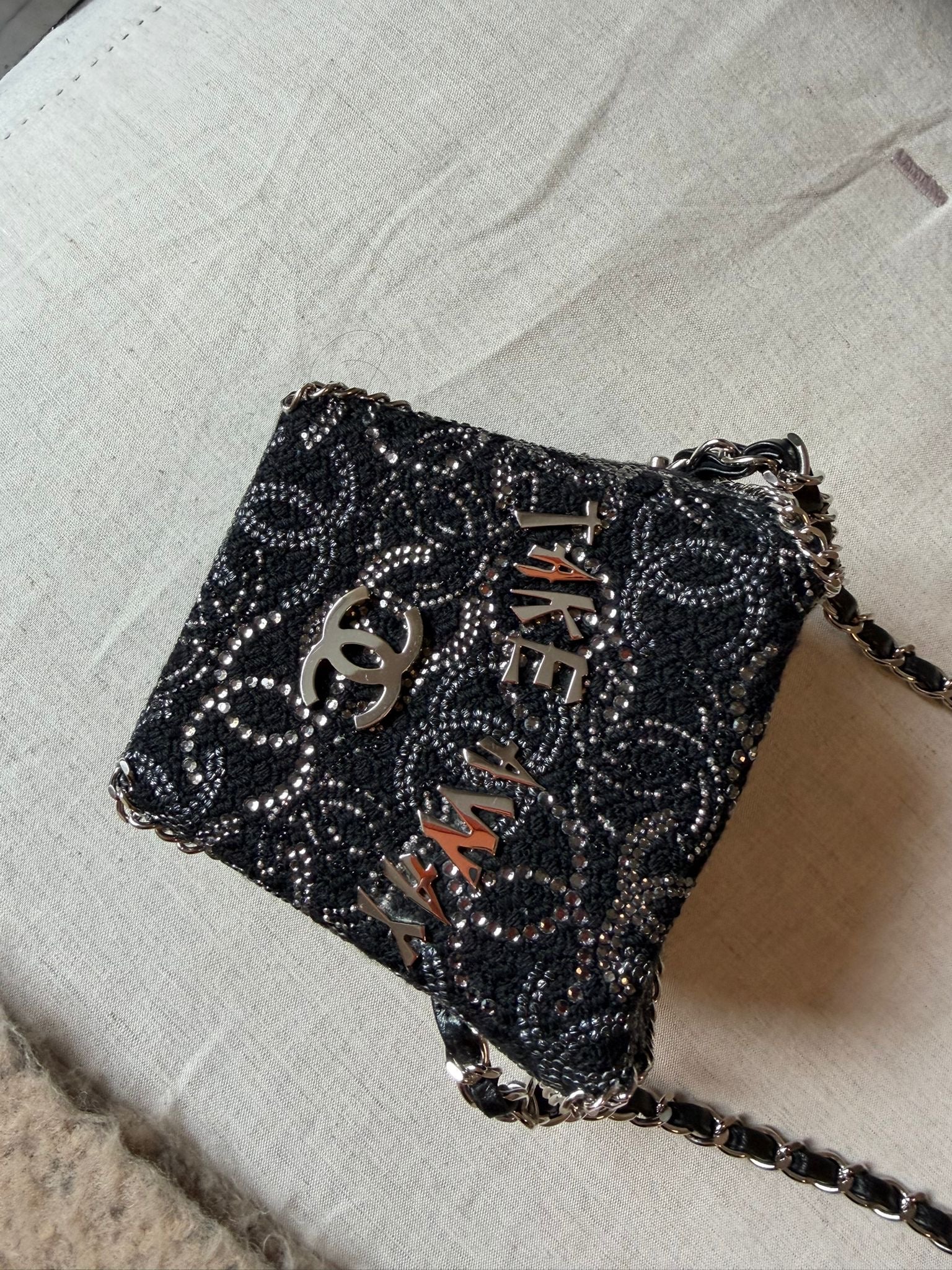 Ultra Rare - Chanel 2010 Paris-Shanghai Take Away Box Bag - Image 2