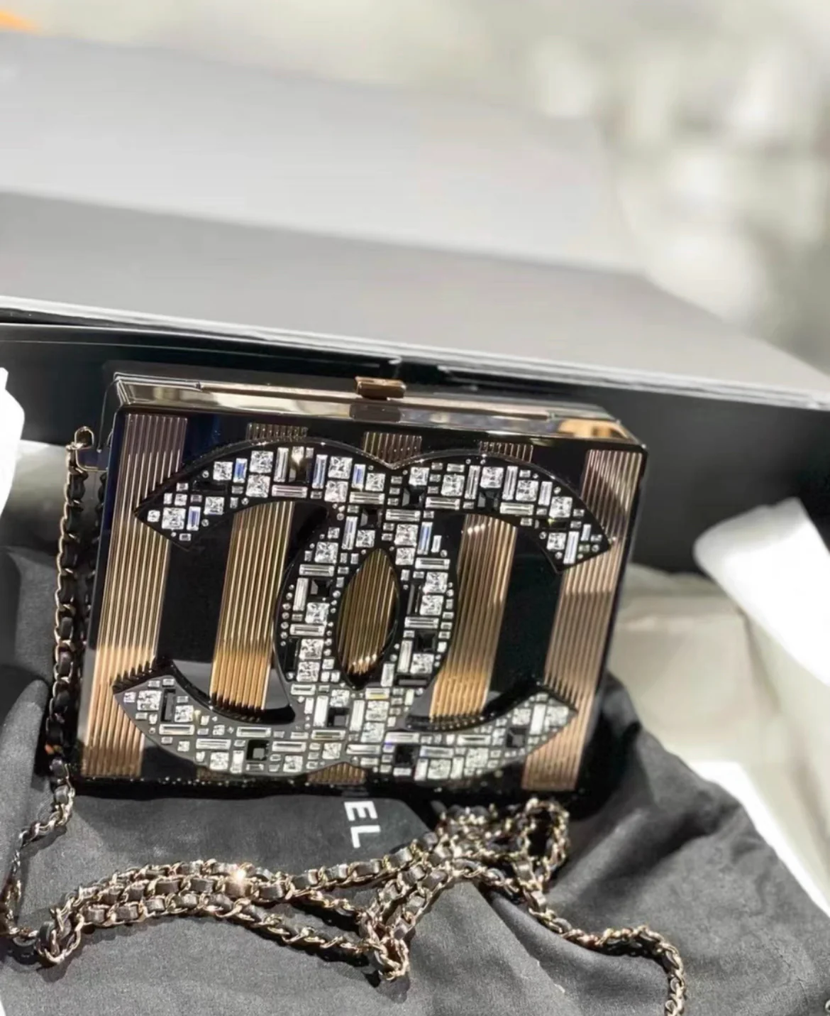 Chanel 2015 CC Logo Plexiglass Copper Black Crystal Minaudière Chain Clutch Bag - Image 4