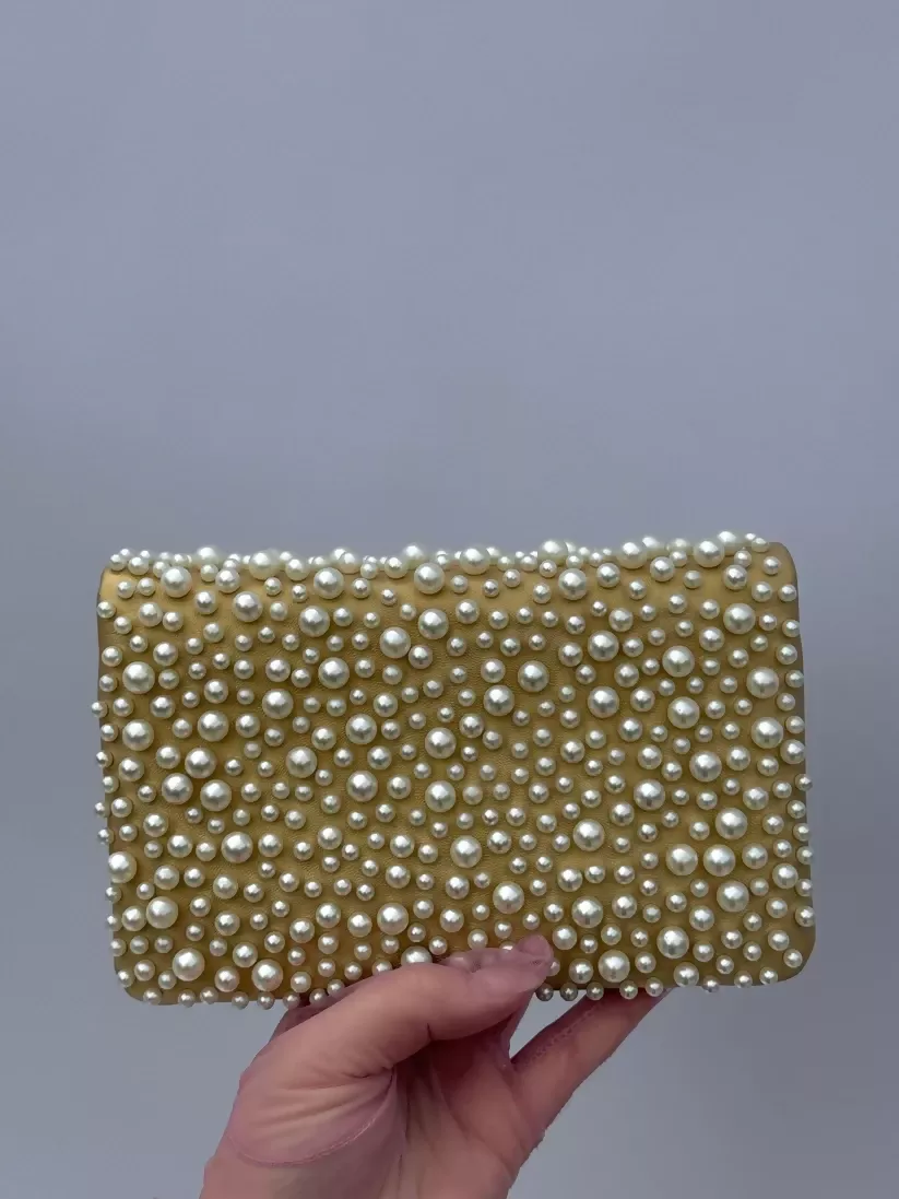 Chanel 2015 Paris–Dubai Gold Metallic Pearly Wallet on Chain - Image 3