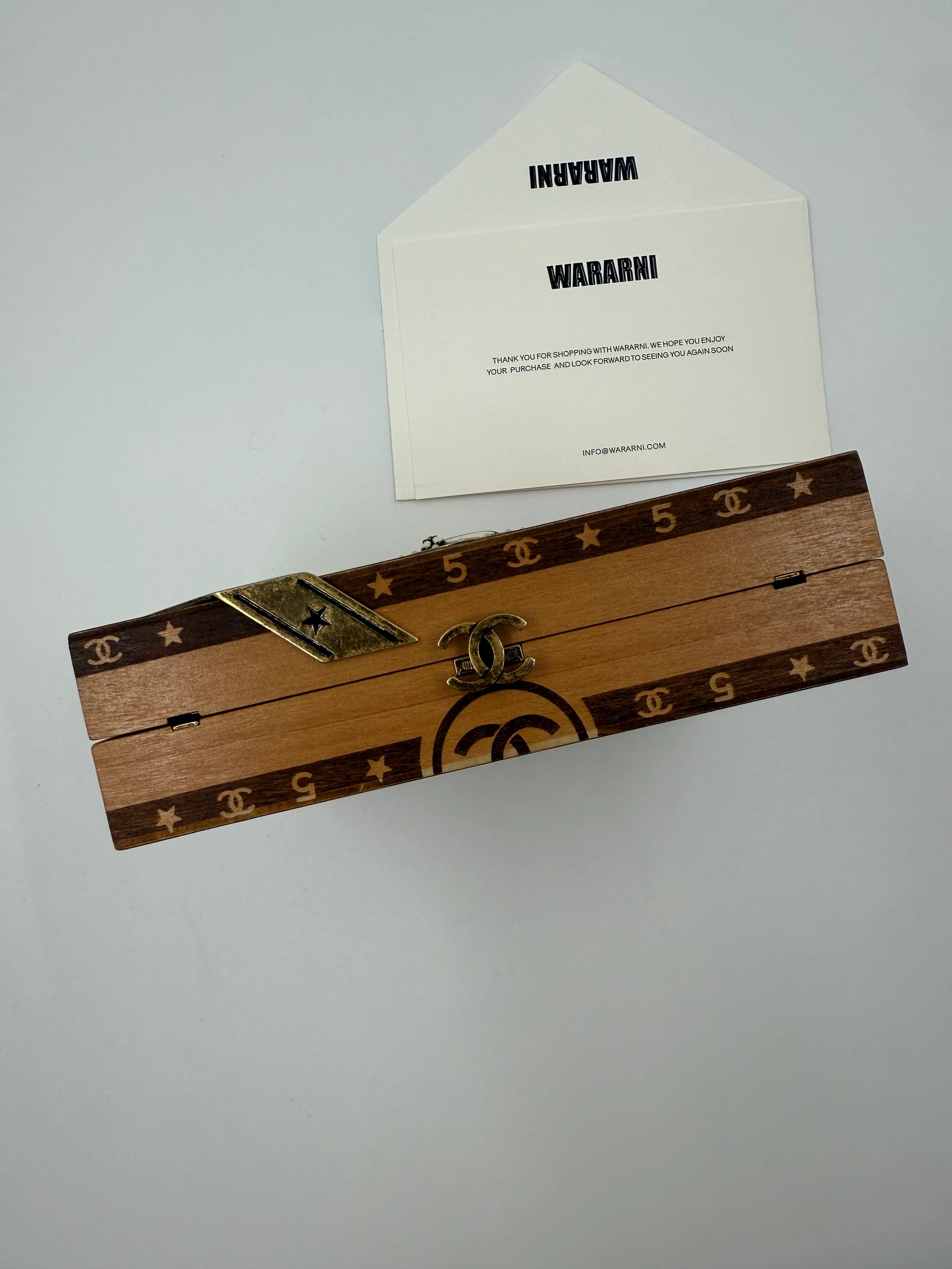Chanel 2017 Havana By The Night Coco Cuban Cigar Box Minaudière - Image 5