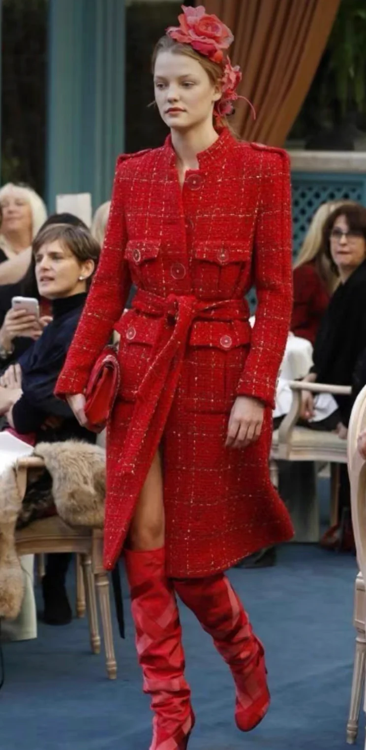 Chanel 2017 Red Tweed Long Coat size 34 - Image 5