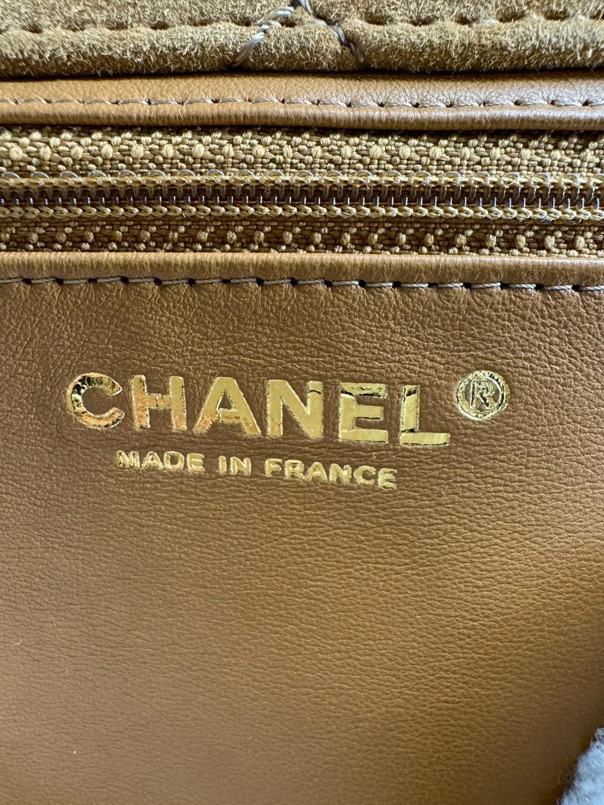 Chanel 2018 Shearling Coco Neige Flap Bag - Image 8