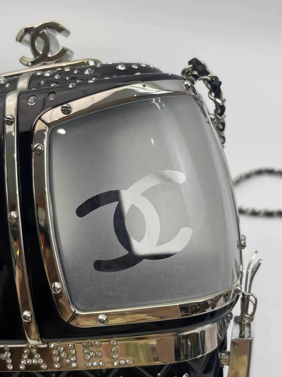 Chanel 2019 Black Gondola Minaudière Evening in the Mountain Clutch Bag - Image 3
