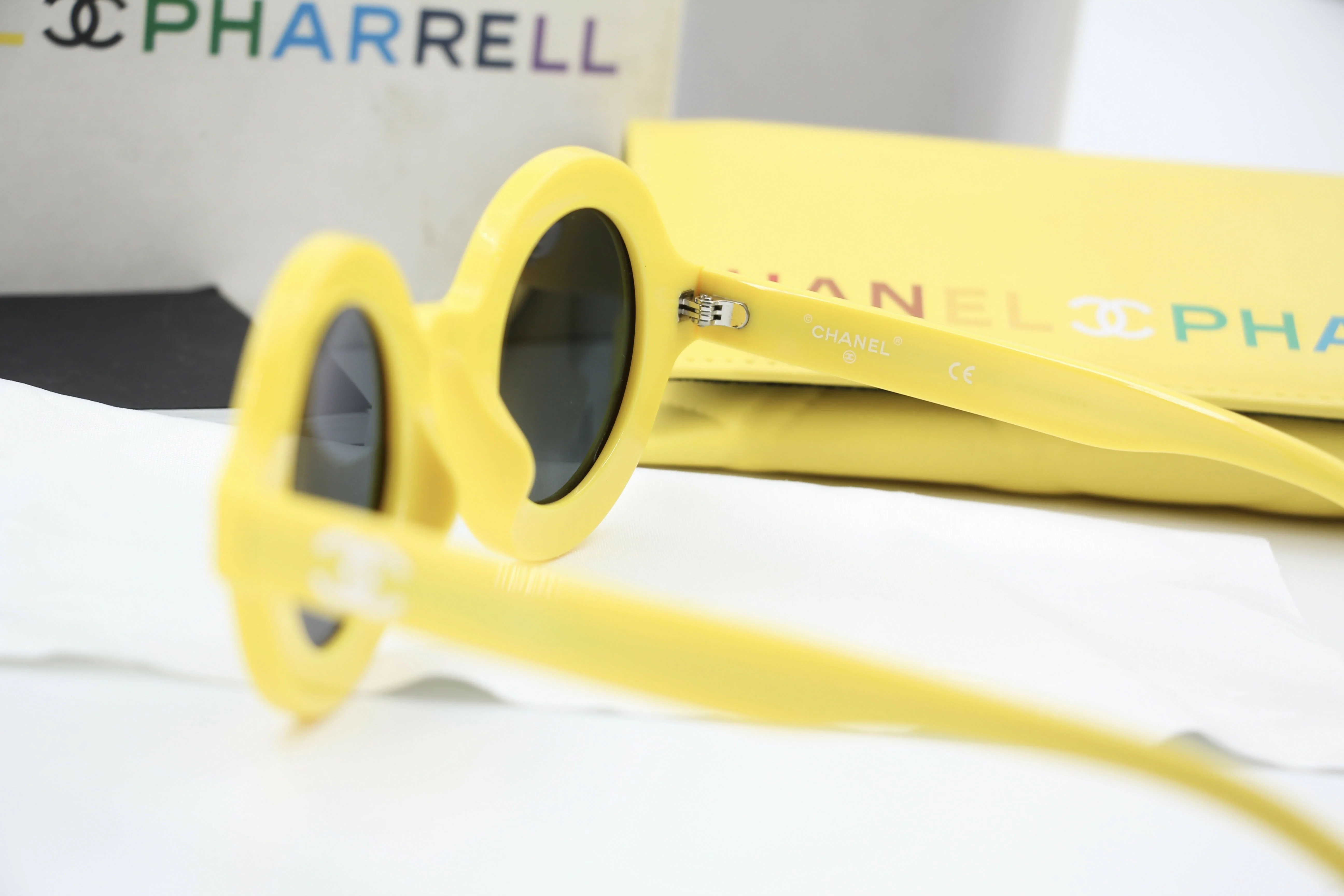 Chanel 2019 CC Pharrell Yellow Sunglasses - Image 4