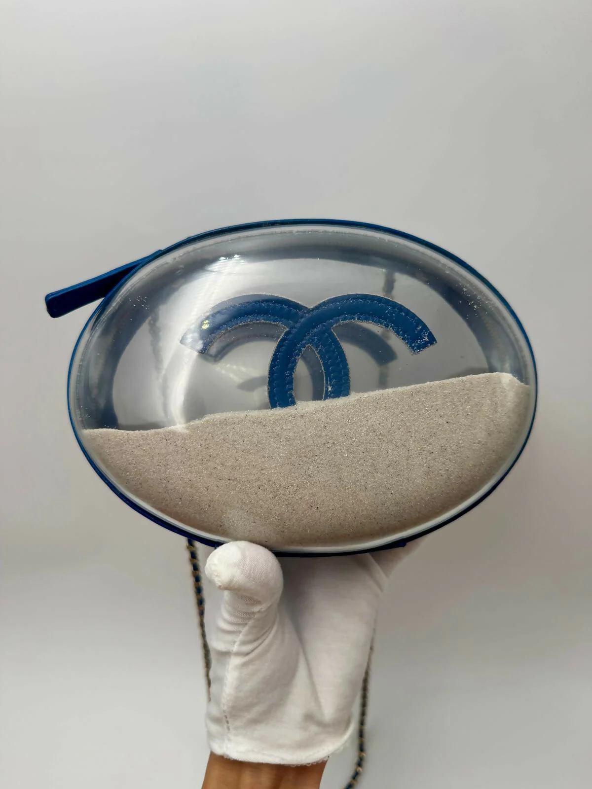 Chanel 2019 Spring/Summer Limited Edition Blue PVC Sand Dome Bag - Image 2