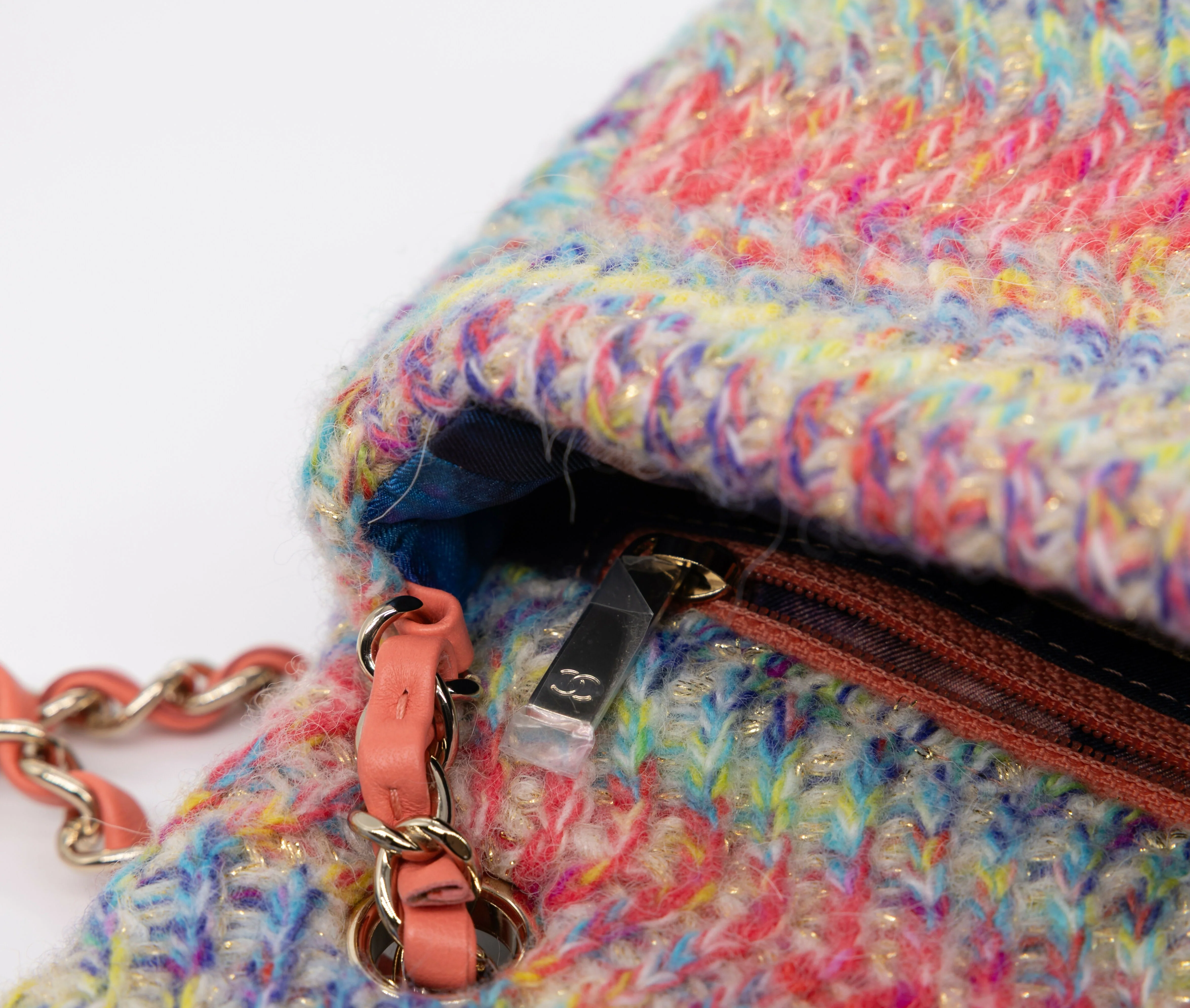 Chanel 2020 CC Multicolor Mini Knit Flap Bag - Image 6