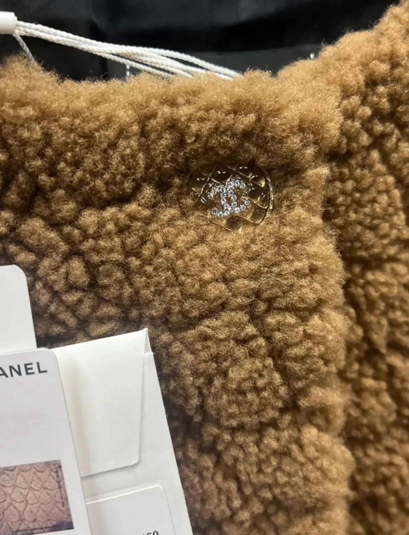 Chanel 2021 Fur Coat - Image 3