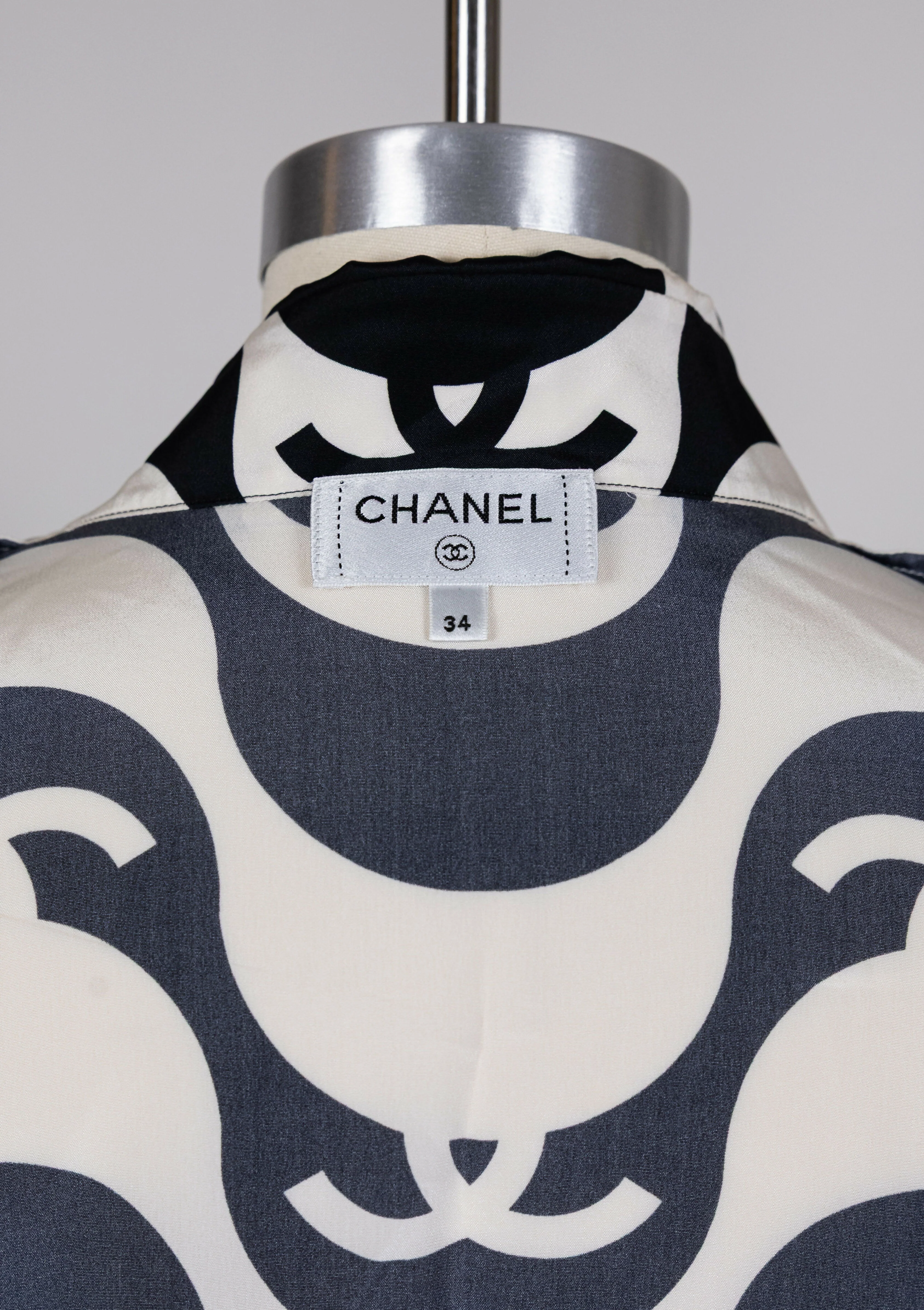 Chanel 2021 Spring/Summer Black and White Wave Set - Image 10