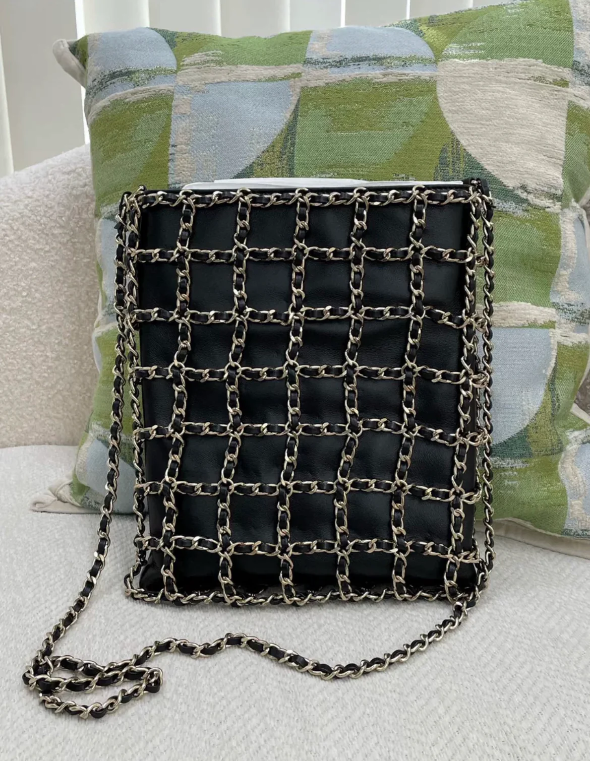 Chanel 2022 Black Leather & gold Chain Large Shopping Tote Gold Hardware - Image 3