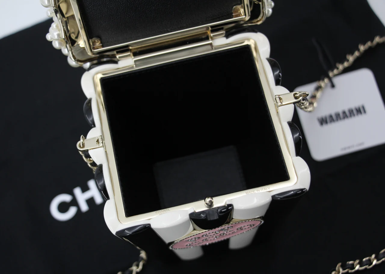 Chanel 2024 Popcorn Minaudière - Image 10