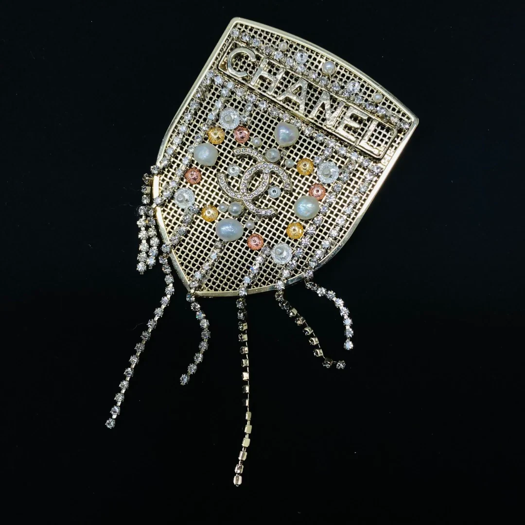 Chanel 20A pearl brooch - Image 3