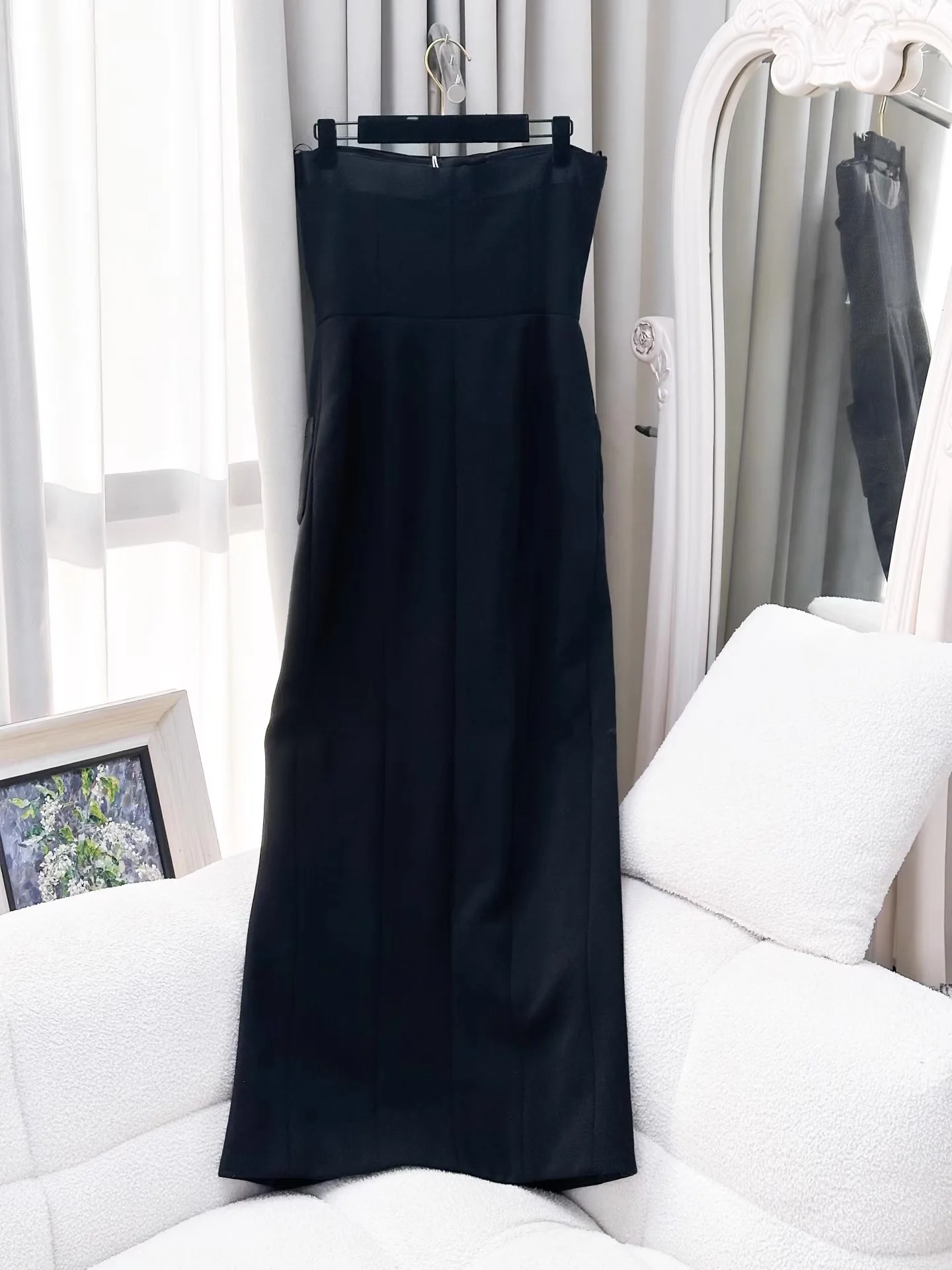 Chanel 20A Black long runway dress - Image 4