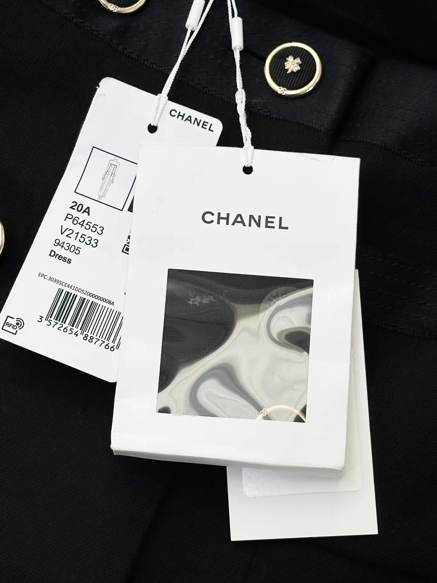 Chanel 20A Black long runway dress - Image 6